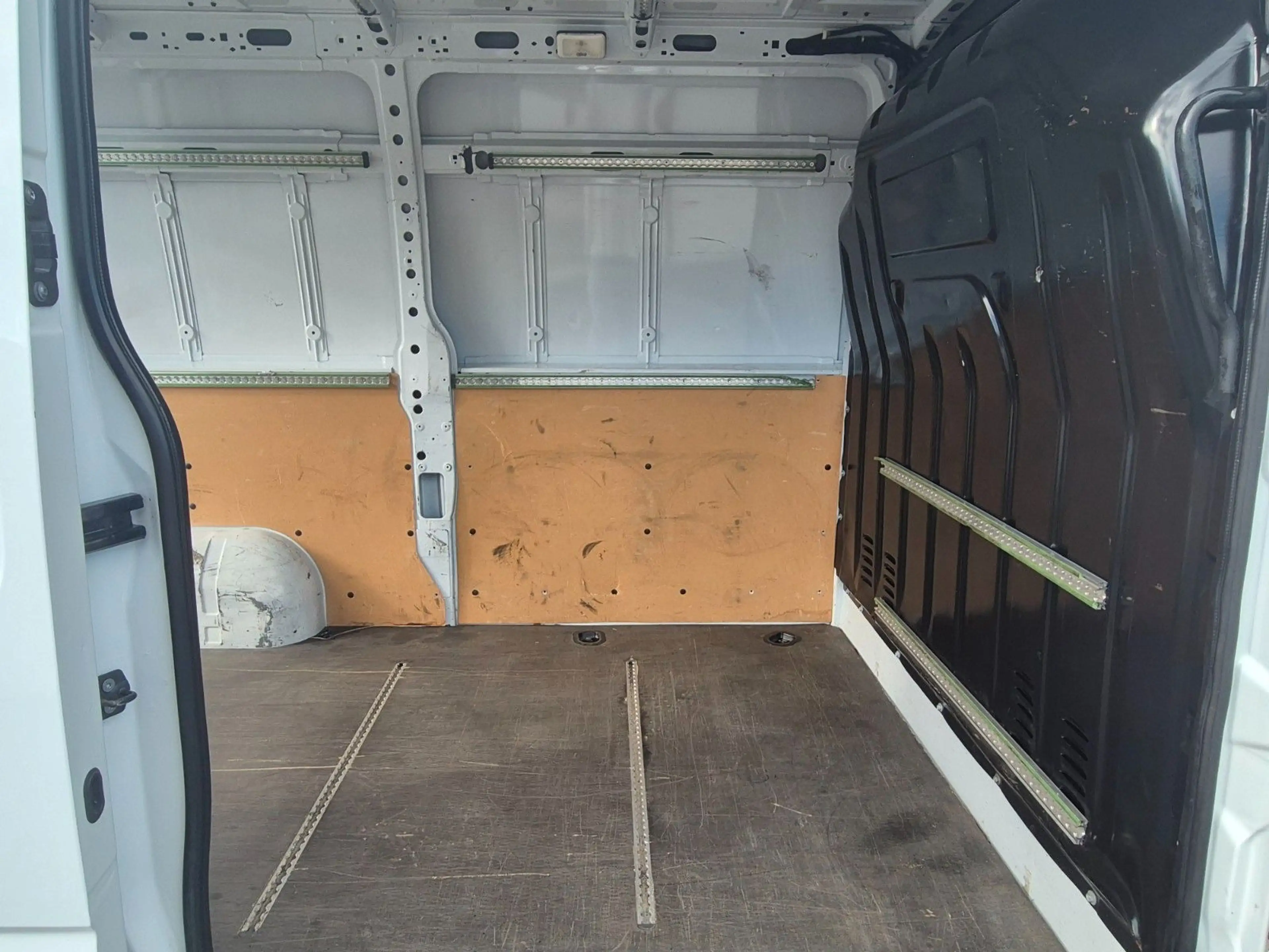 Opel Movano B Kasten/Kombi HKa L2H2 3,5t — photo 9