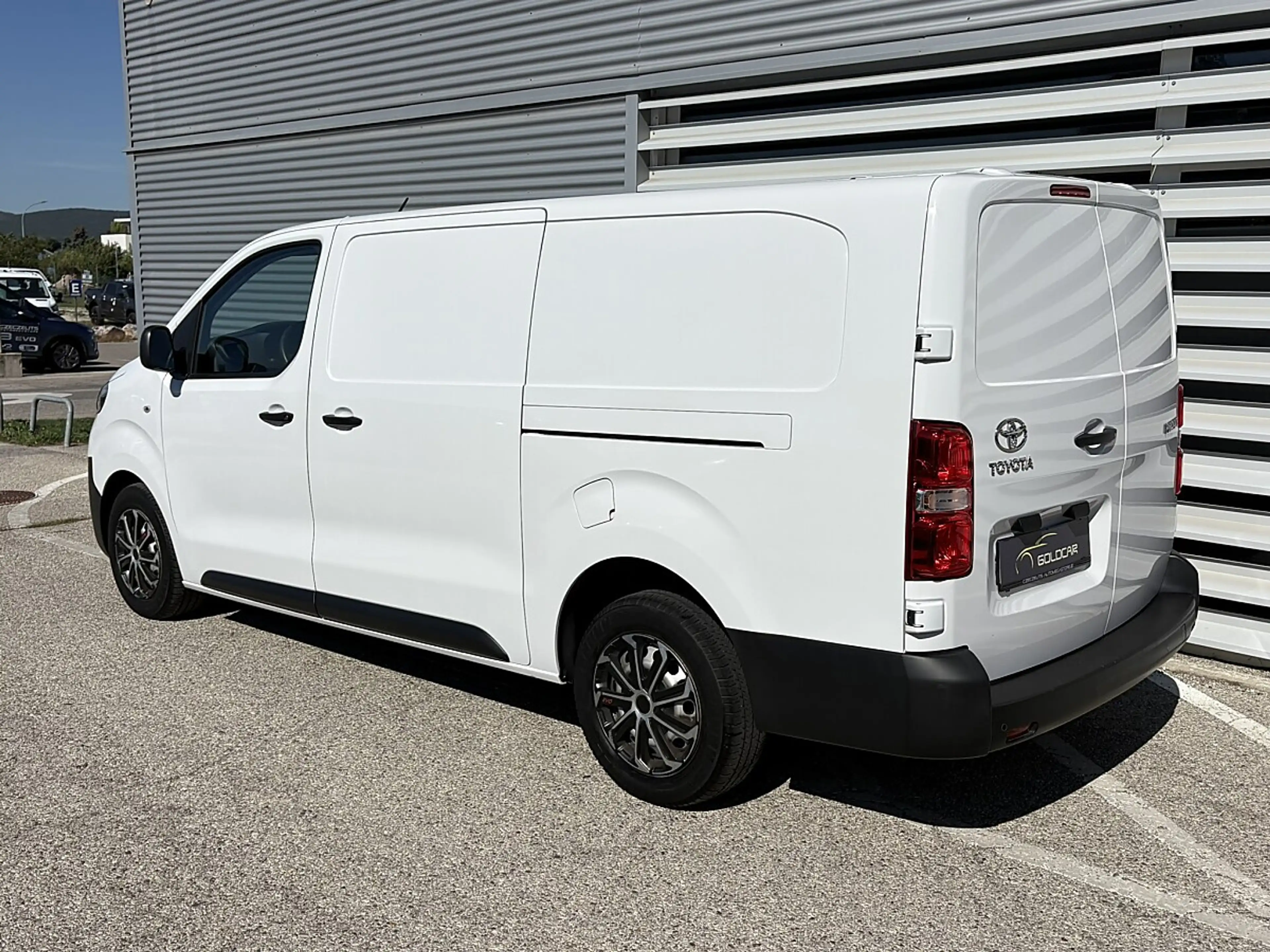 Toyota Proace Pro Ace 2,0 D-4D 145 L2 ProWork — photo 4