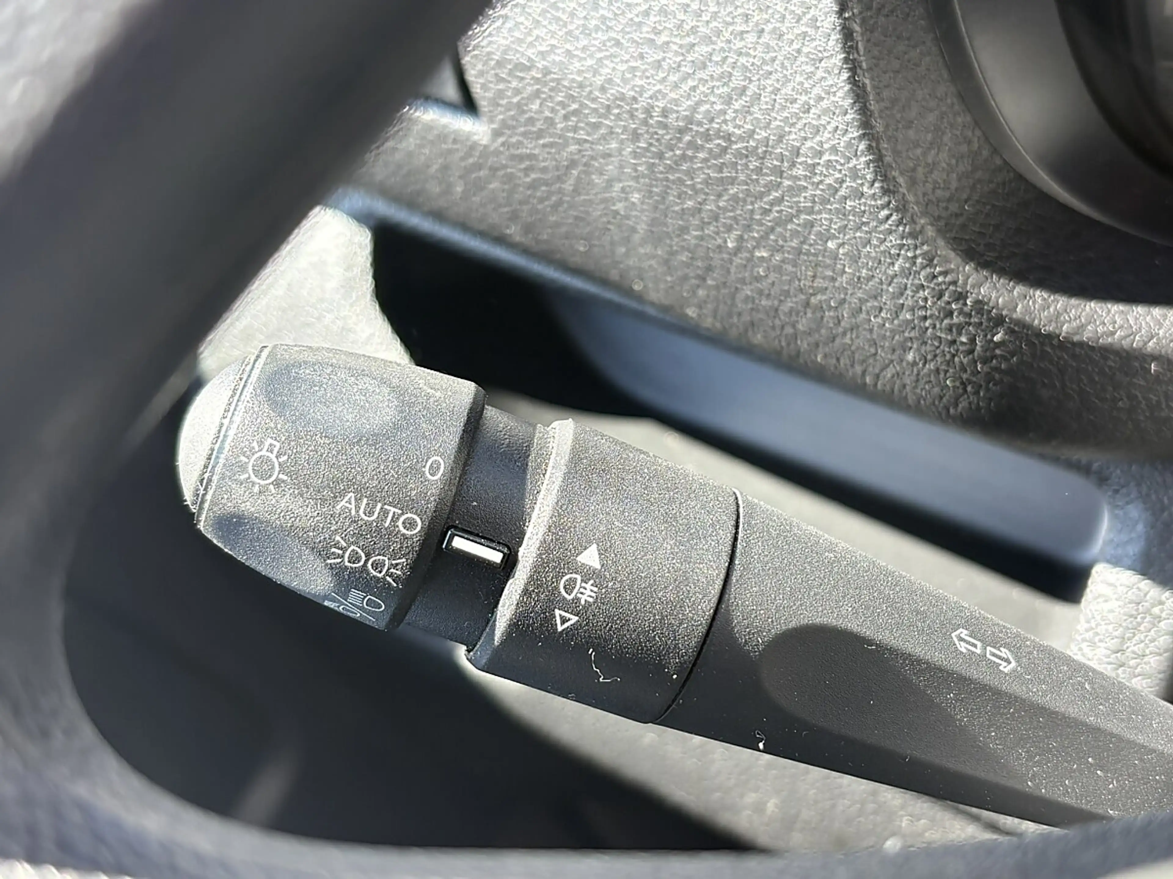 Toyota Proace Pro Ace 2,0 D-4D 145 L2 ProWork — photo 9