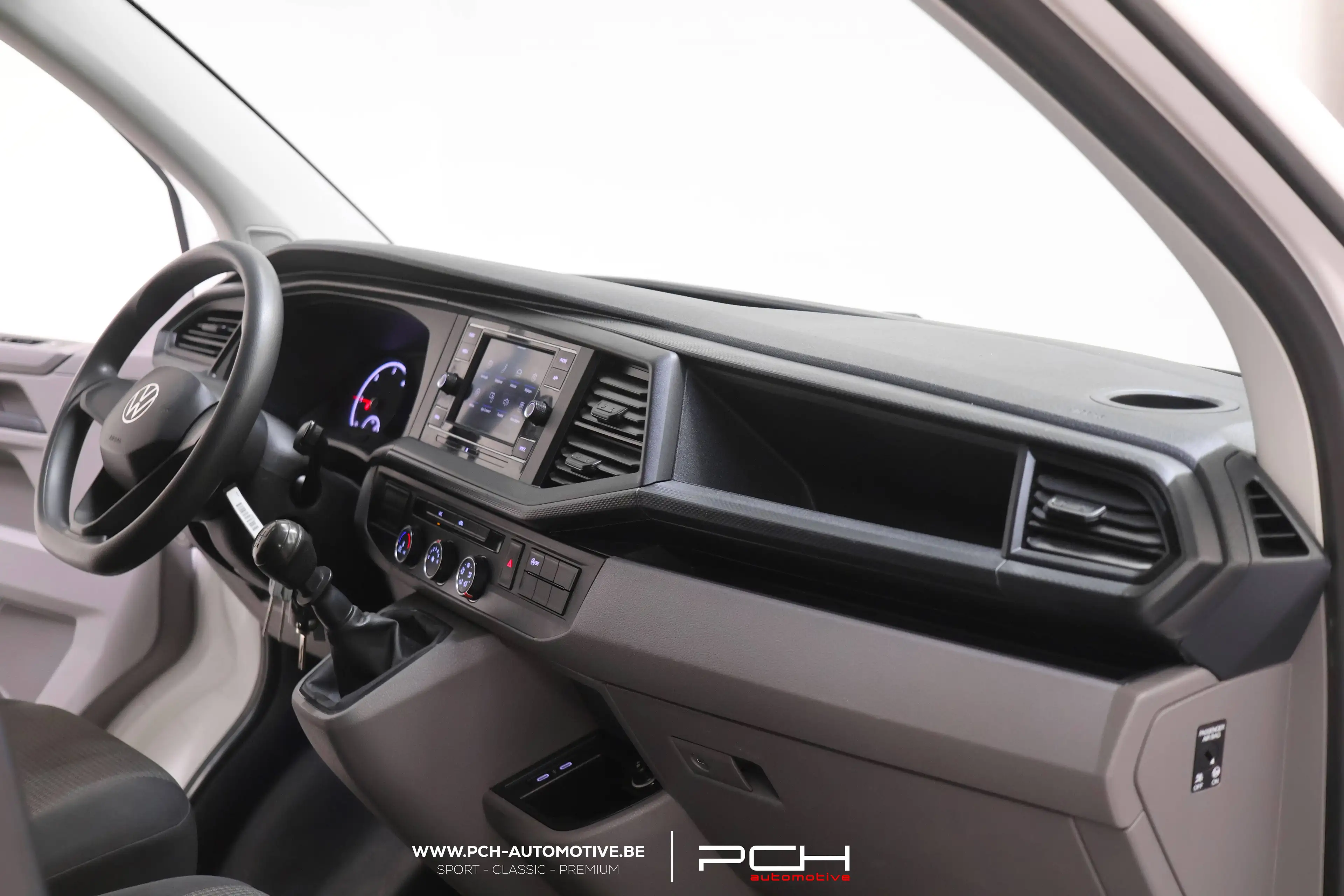 Volkswagen T6.1 Transporter 2.0 TDi 110cv CLIM / GPS Via APPLE CARPLAY / ANDROID / VAT — photo 15
