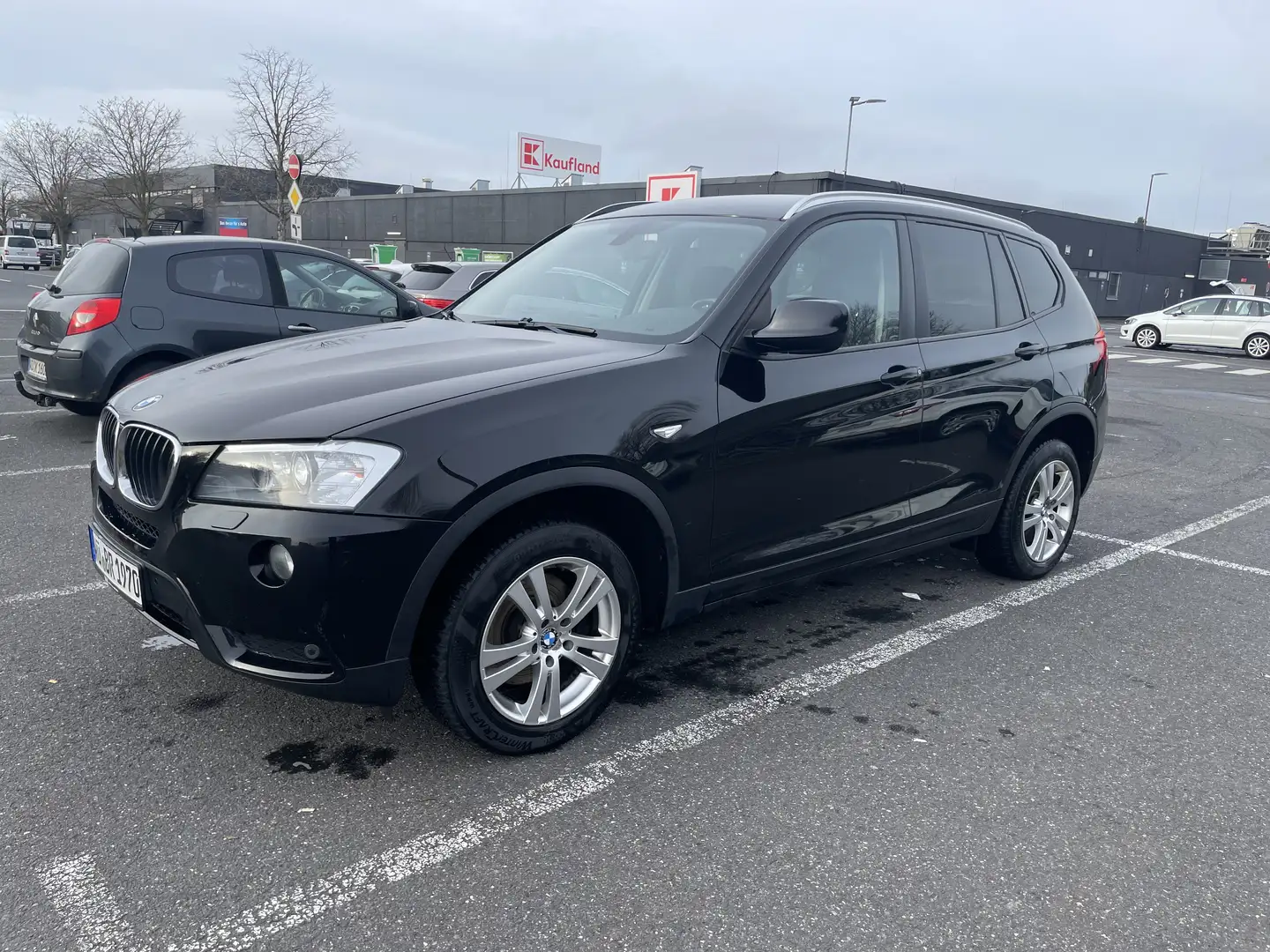 BMW X3 xDrive 20 d Schwarz - 1