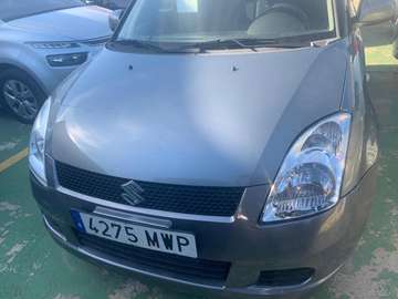 Swift Sedán 1.6 4x4