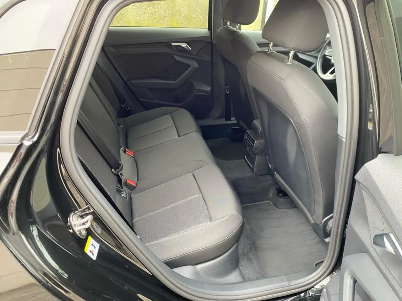 Audi A3 Sportback Audi A3 Sportback Business Edition Attraction 30 TDI 85(116) kW(ch) S tronic 14