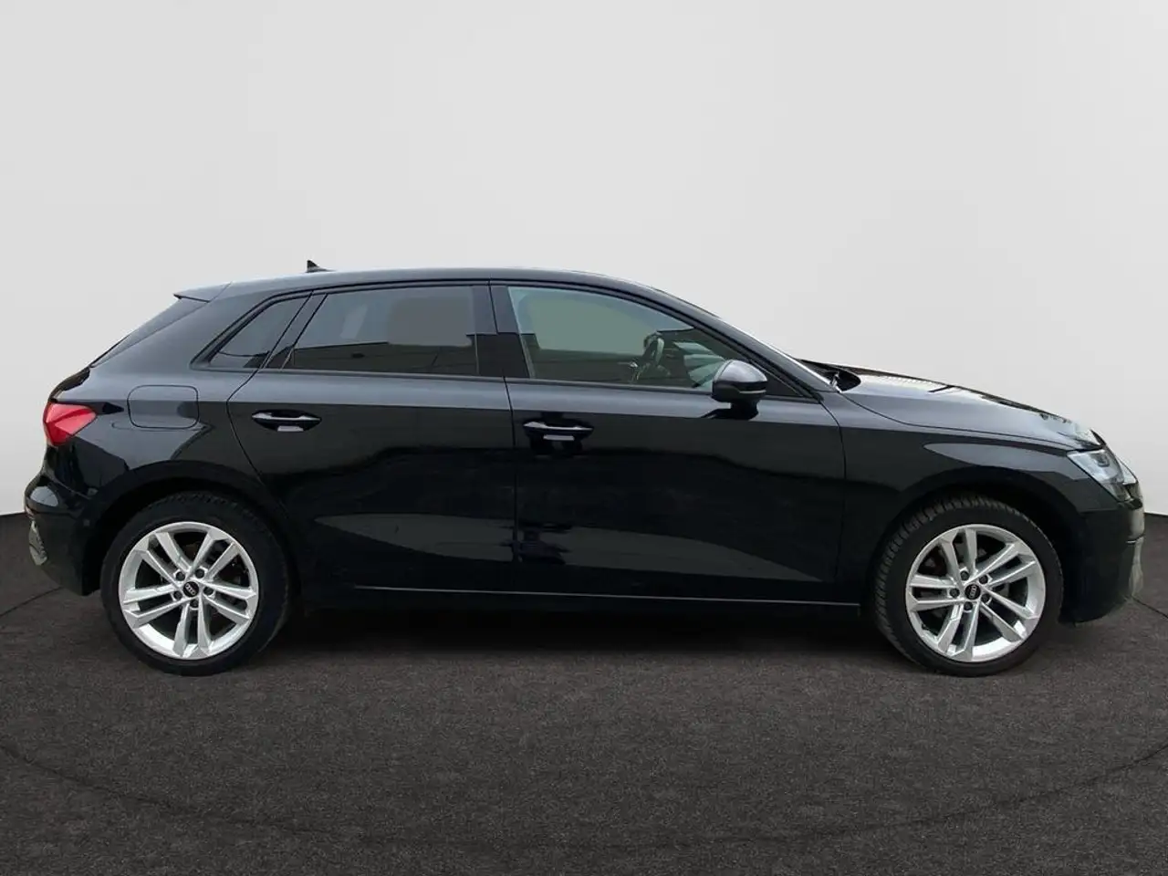 Audi A3 Sportback Audi A3 Sportback Business Edition Attraction 30 TDI 85(116) kW(ch) S tronic 7