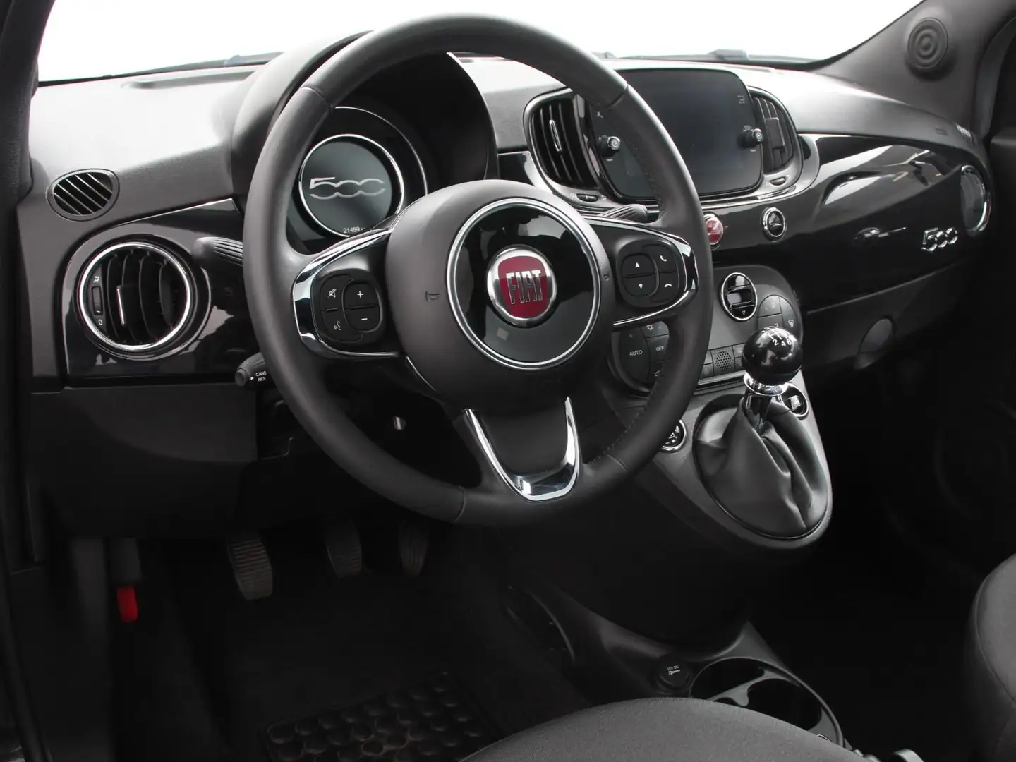 Fiat 500 1.0 Hybrid Dolcevita Finale Panorama dak Climate C Zwart - 2