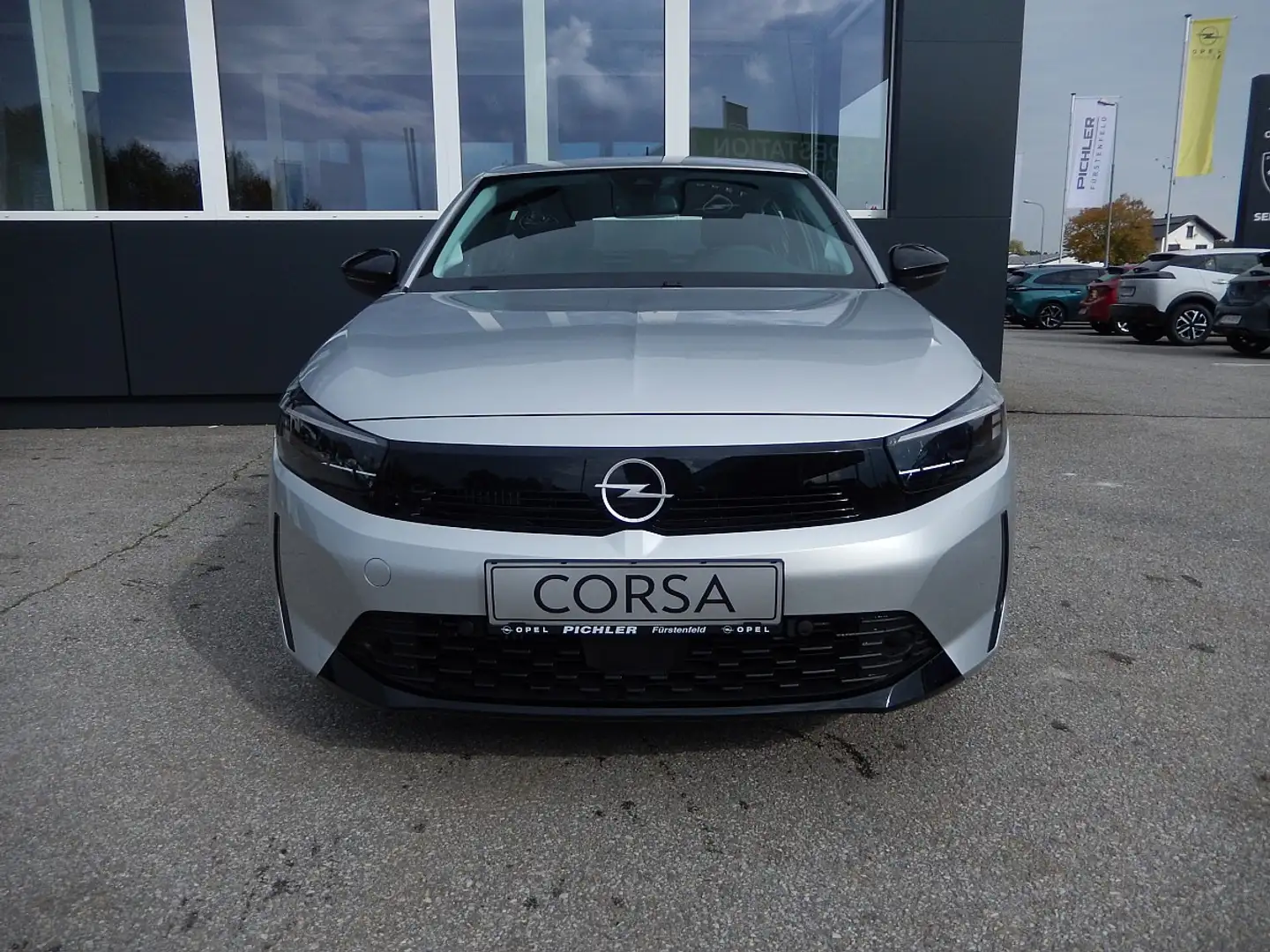 Opel Corsa 1,2 Direct Injection Turbo Edition Silber - 2