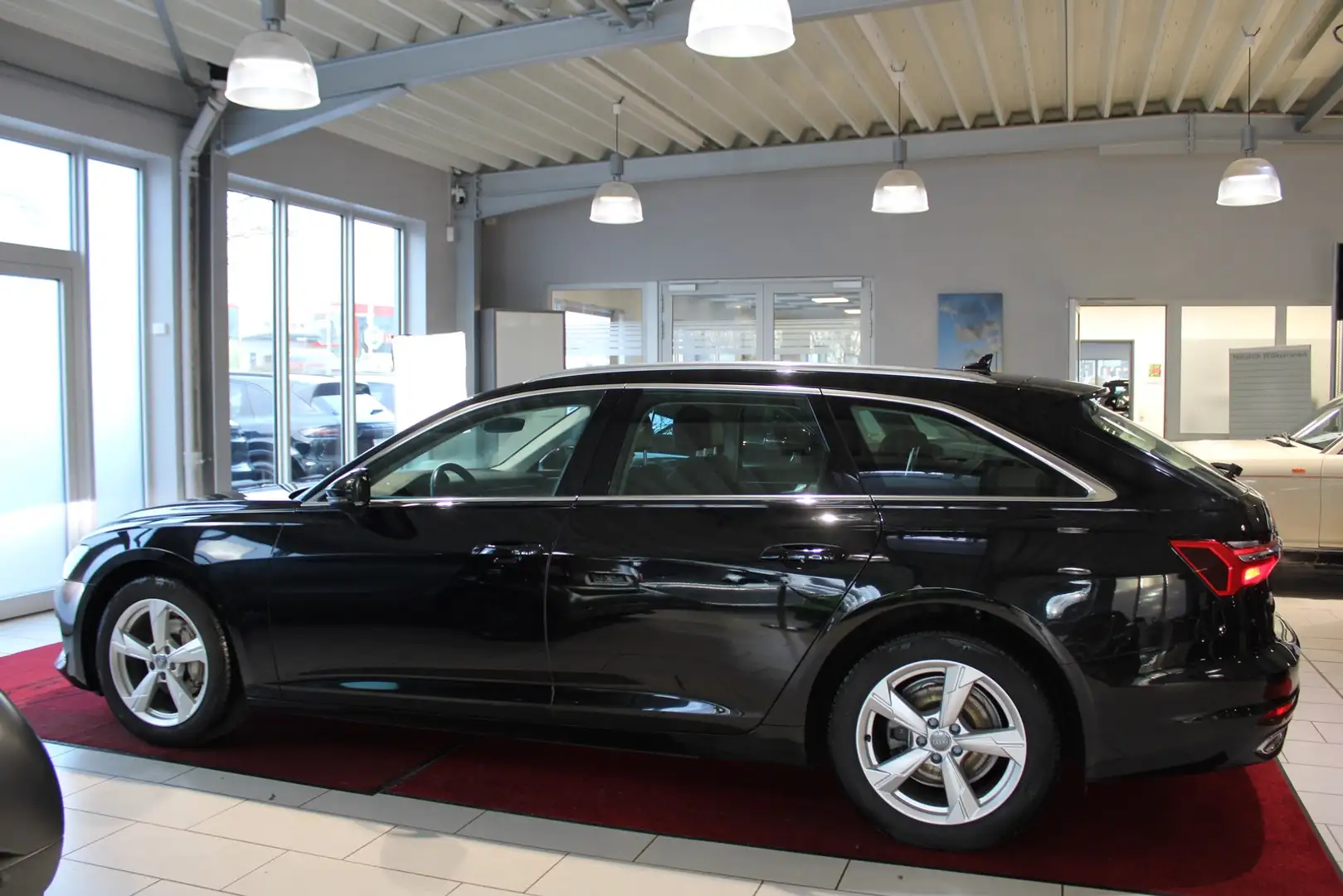 Audi A6 Avant 40 TDI quattro sport STANDHEIZUNG Noir - 2