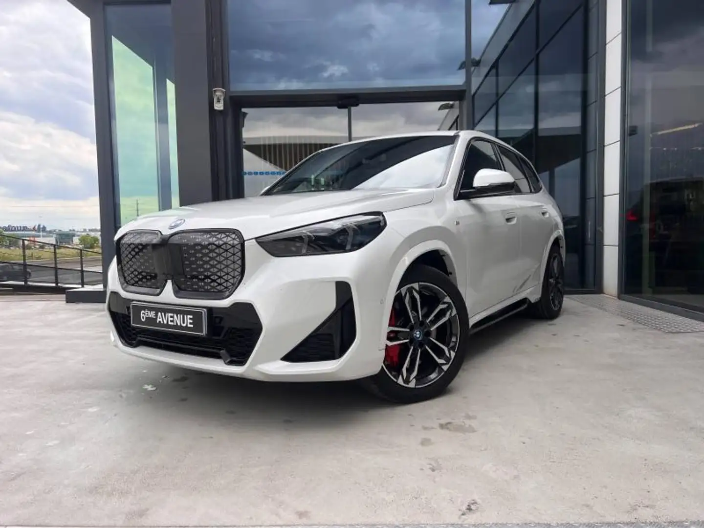 BMW X1 ieDrive20 204ch M Sport Blanc - 1