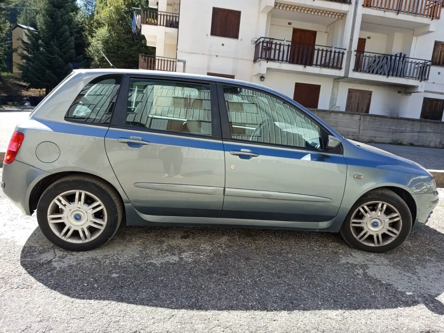 Fiat Stilo Stilo 2004 5p 1.9 mjt Dynamic 120cv Grigio - 1