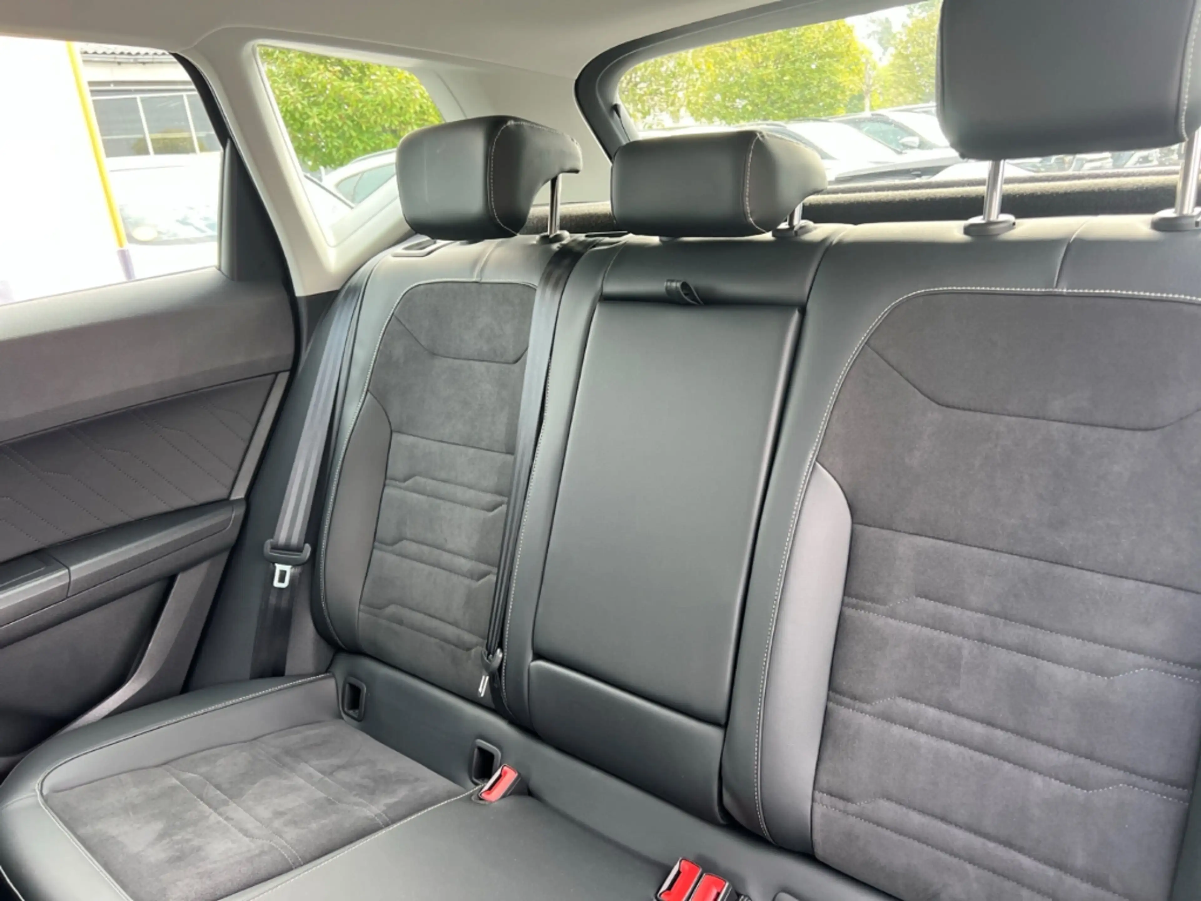 SEAT Ateca Style 1,5 TSI 110KW(150PS) 6-Gang — photo 6