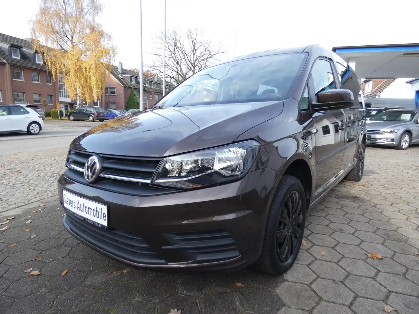 Volkswagen Caddy Maxi 1,4 TSI DSG 7-Sitzer AHK Navi Kamera SHZ Temp Braun - 1