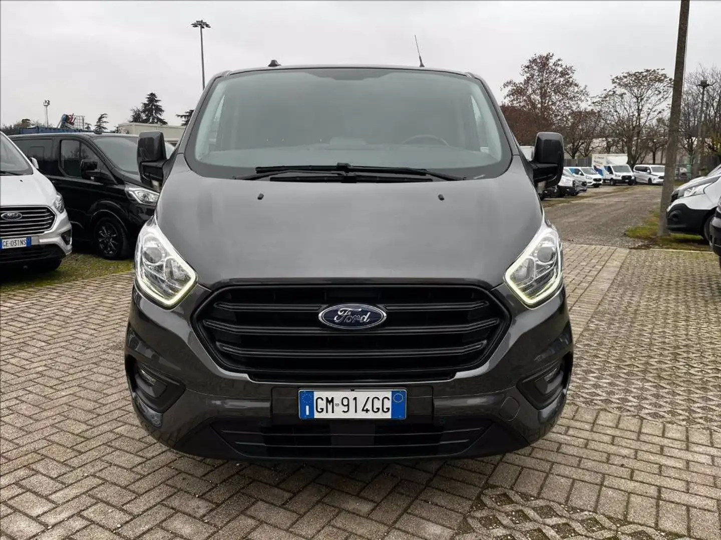 Ford Transit Custom 280 2.0 tdci 130cv trend L1H1 E6.2 Grau - 2