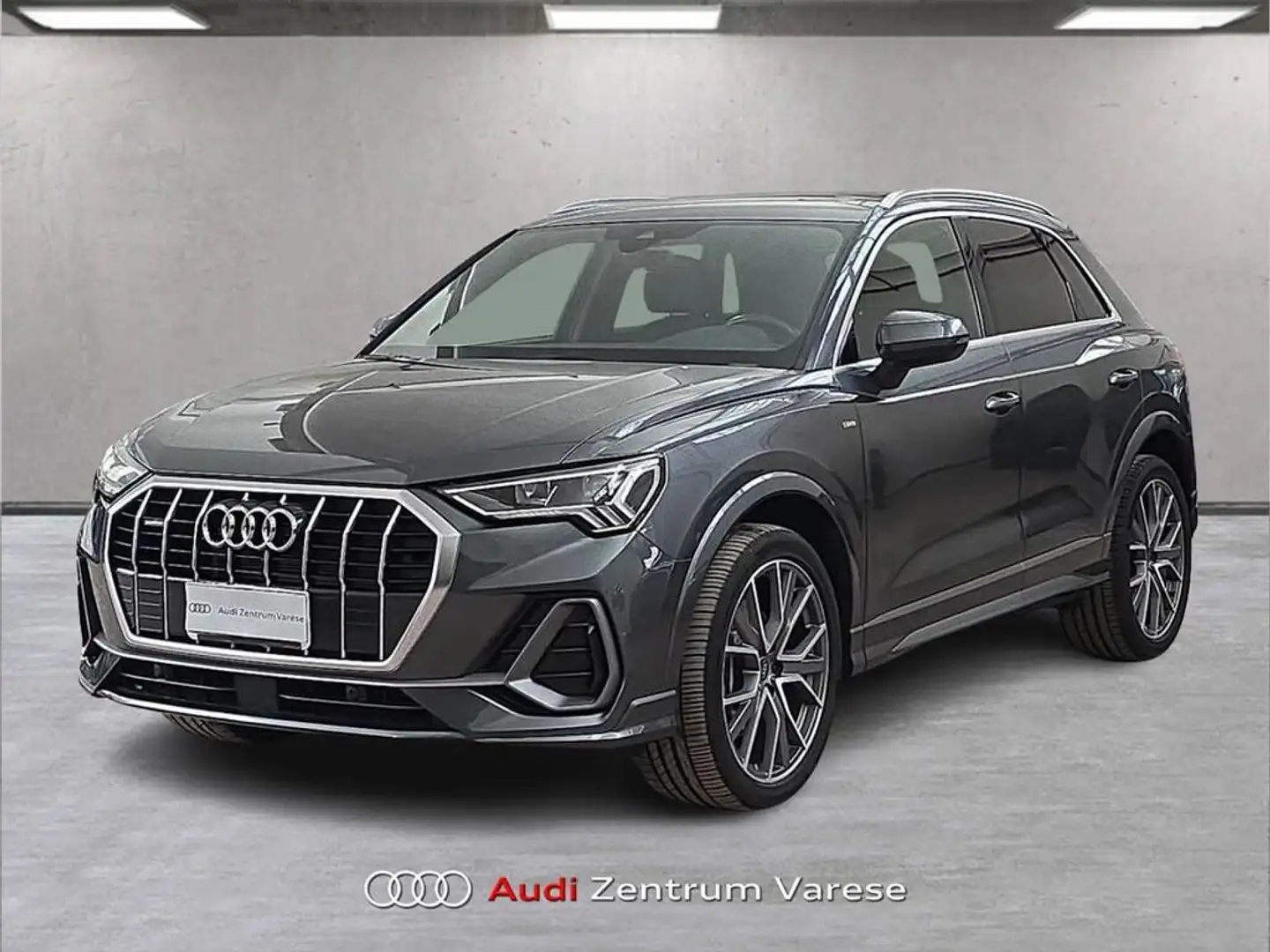 Audi Q3 40 2.0 tfsi S Line Edition quattro s-tronic Grau - 1