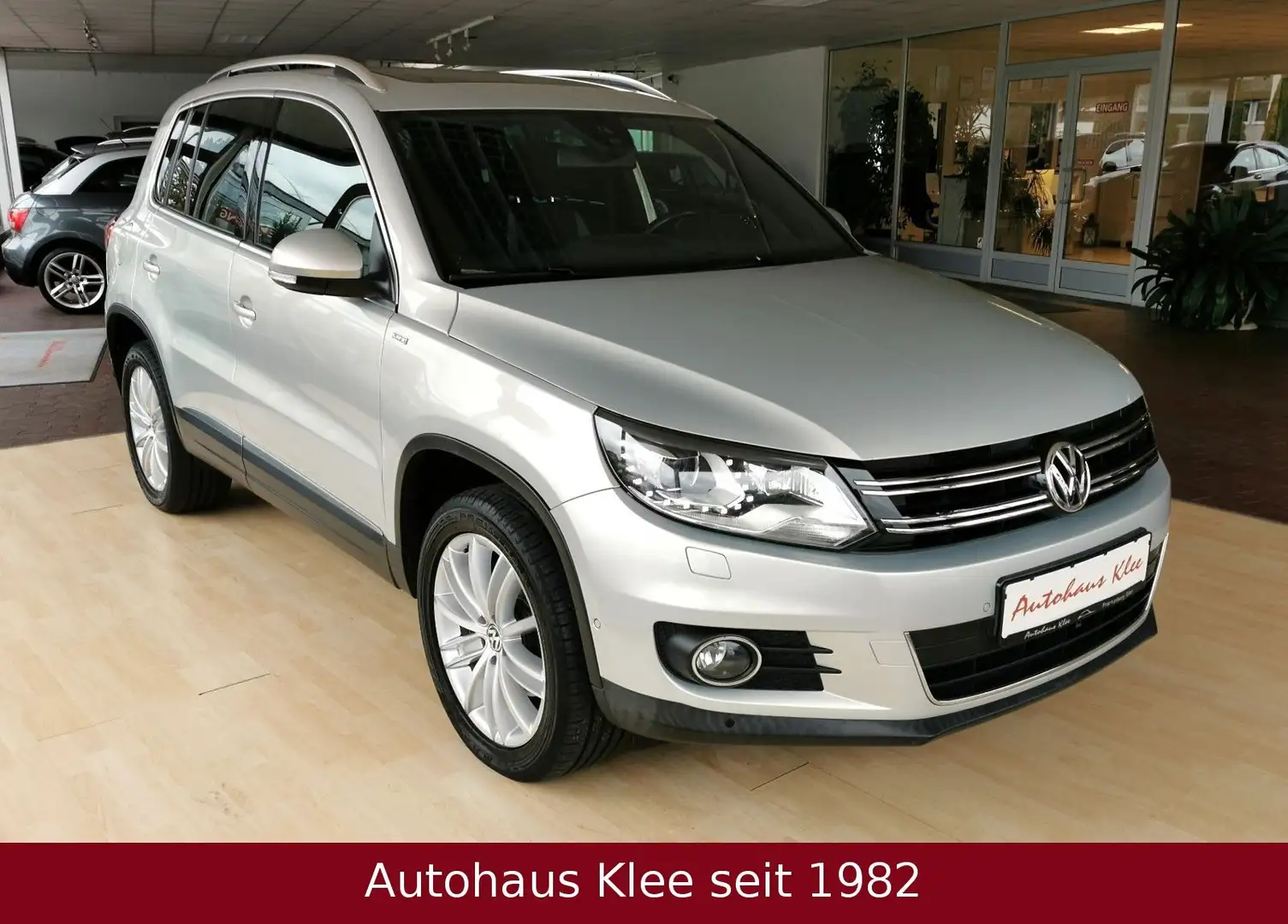 Volkswagen Tiguan 1.4 TSI Life *Navi*Pano*BT*PDC*LM 18" Stříbrná - 1