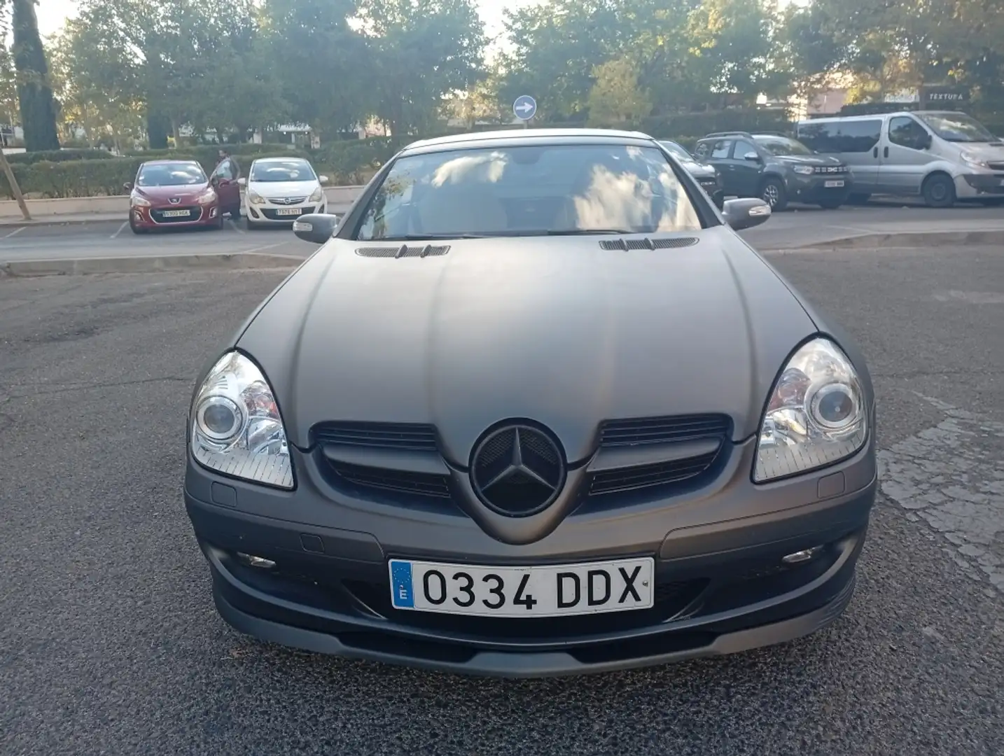 Mercedes-Benz SLK 350 7G-Tronic Gris - 2