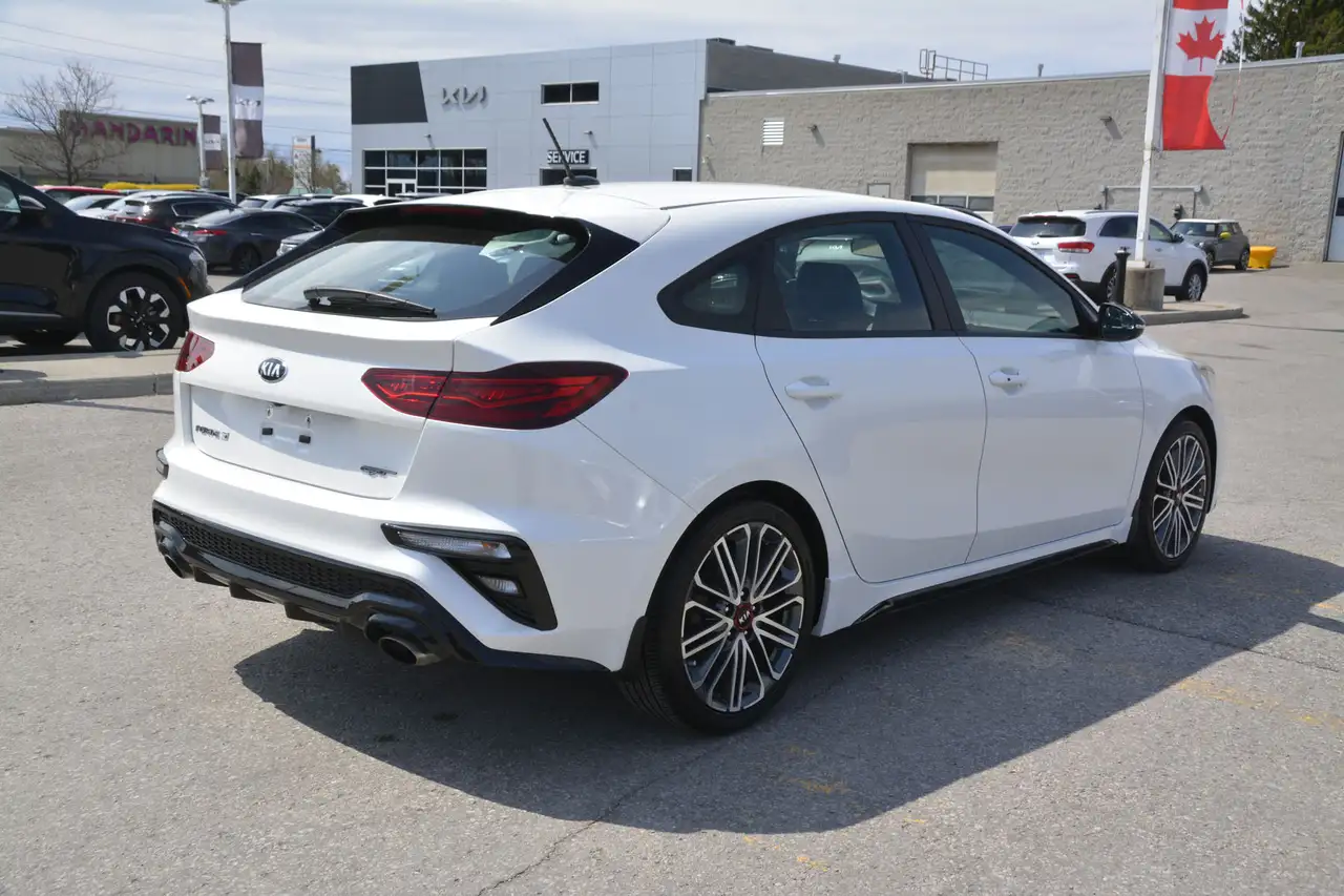 Kia Forte снимка Kia Forte