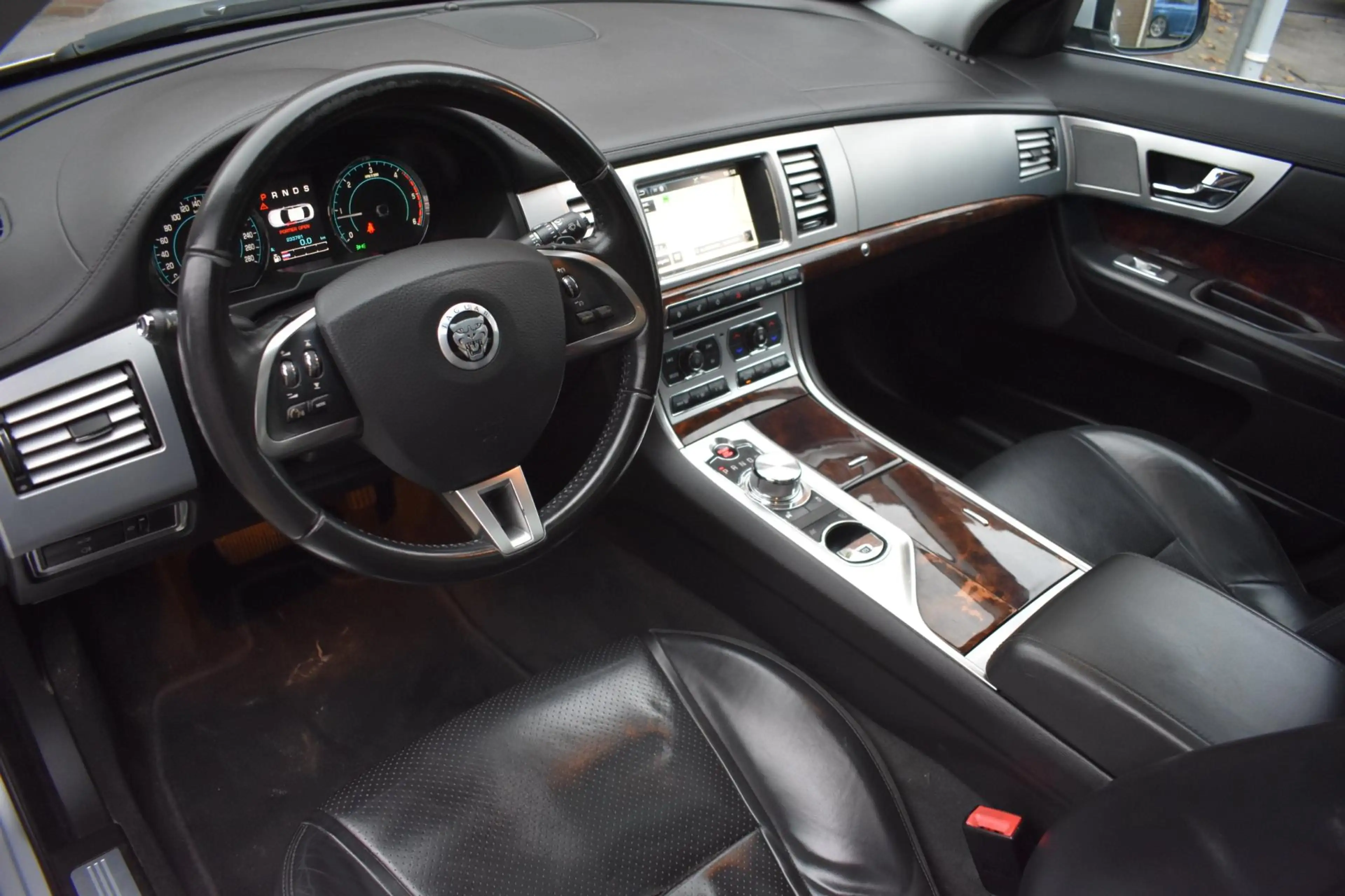 Jaguar XF 3.0D '11 Xenon Leder Clima Navi Cruise — photo 7