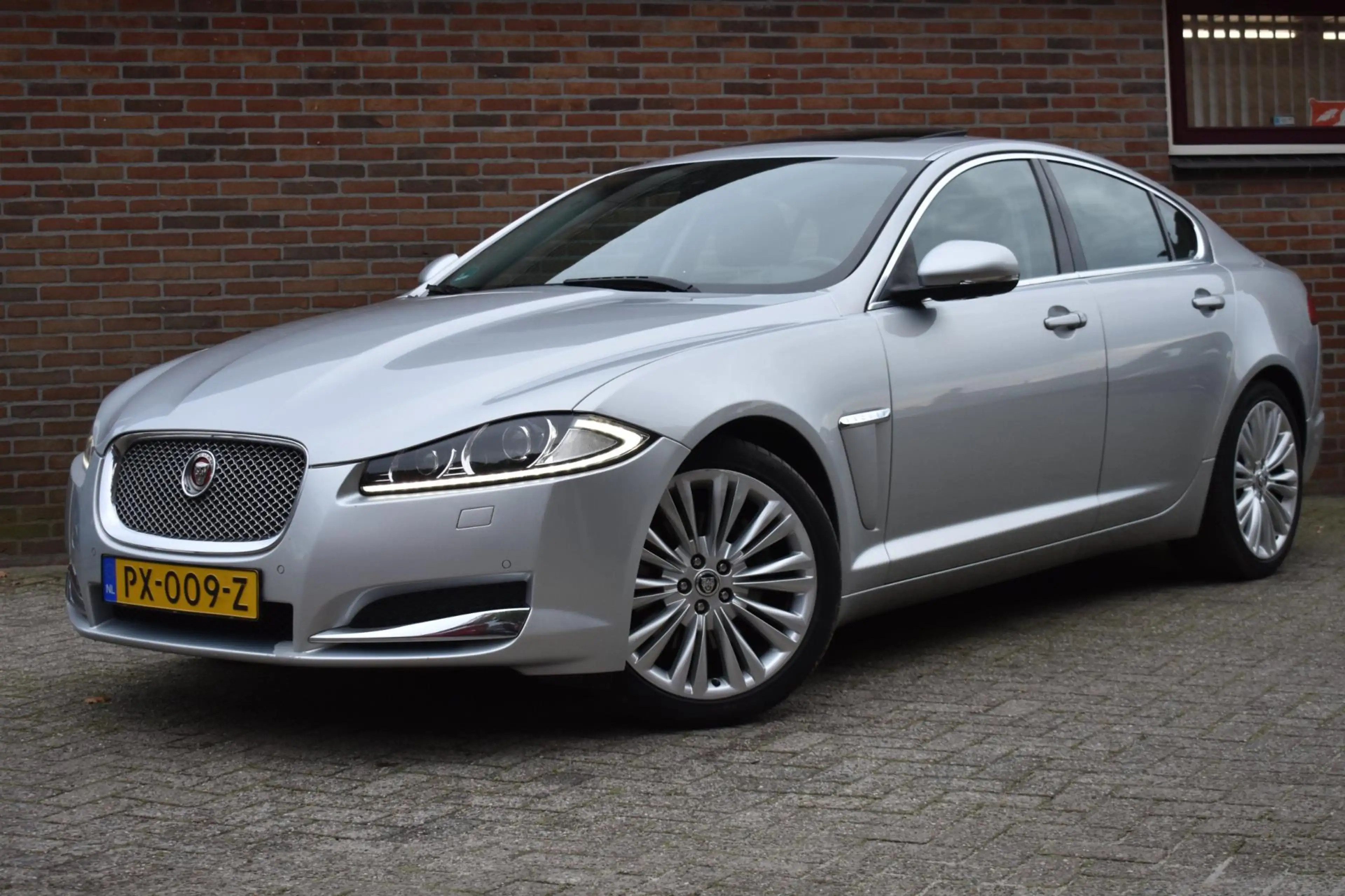 Jaguar XF 3.0D '11 Xenon Leder Clima Navi Cruise