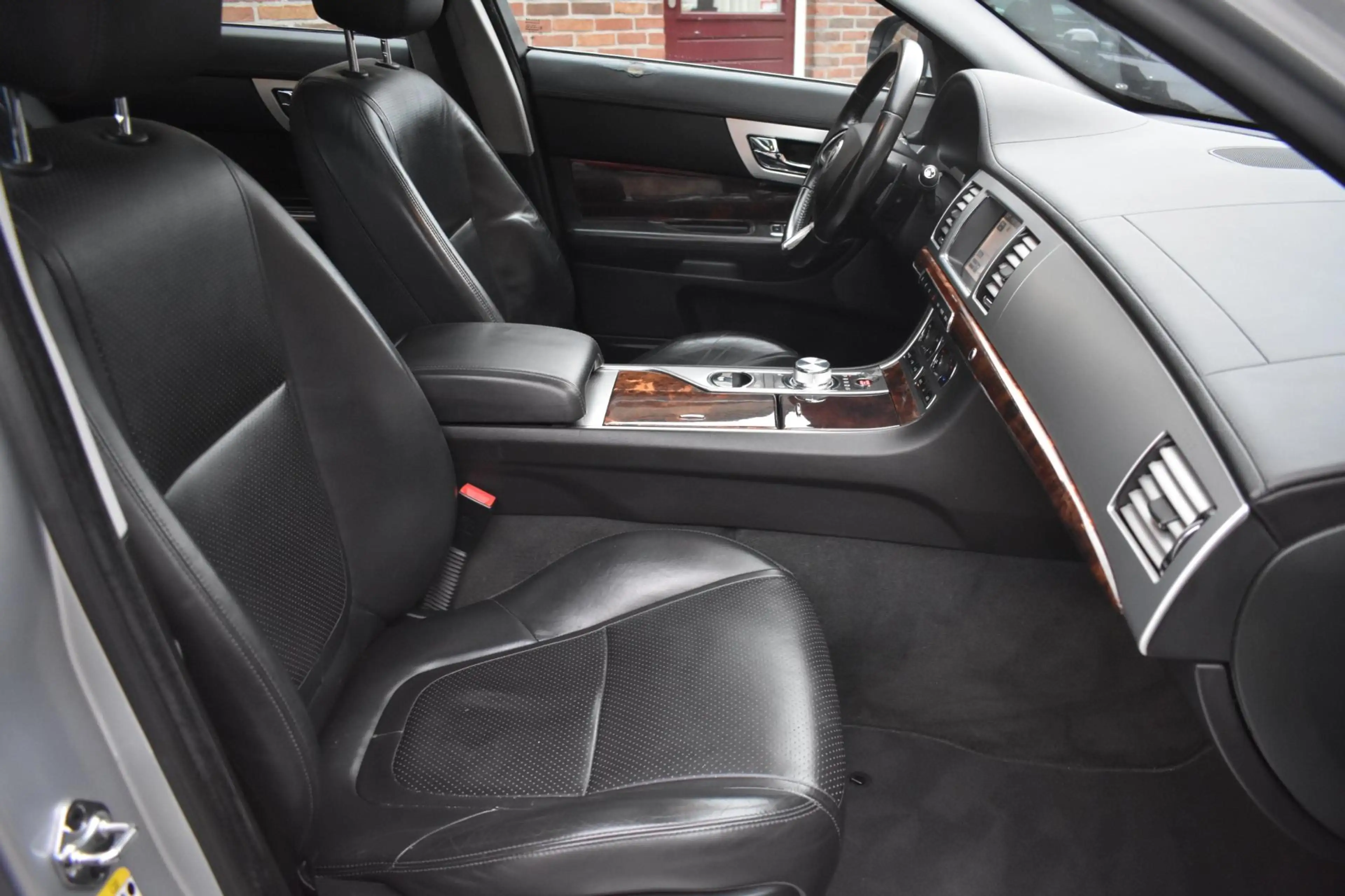 Jaguar XF 3.0D '11 Xenon Leder Clima Navi Cruise — photo 4