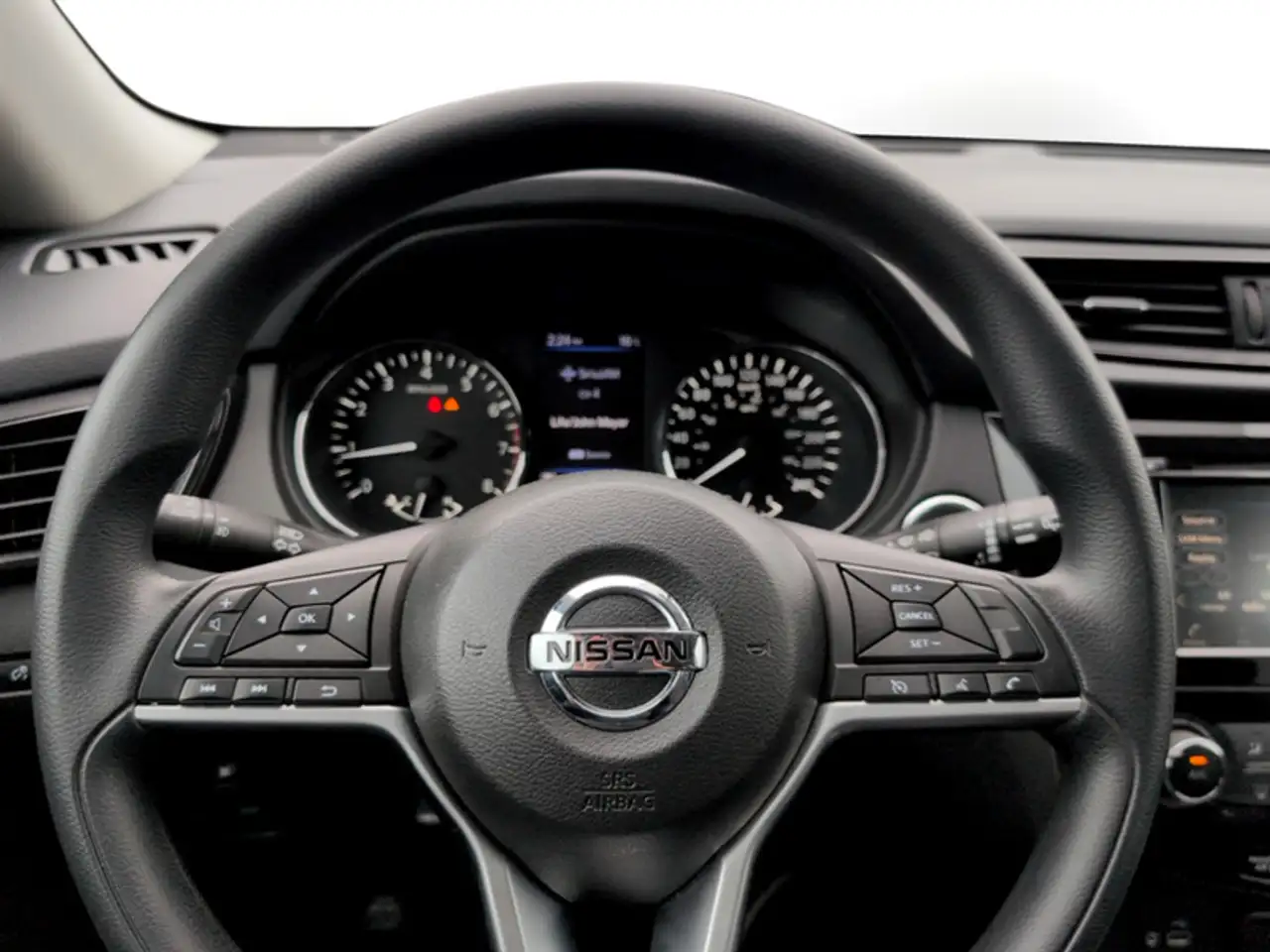 Nissan Rogue fotografie Nissan Rogue
