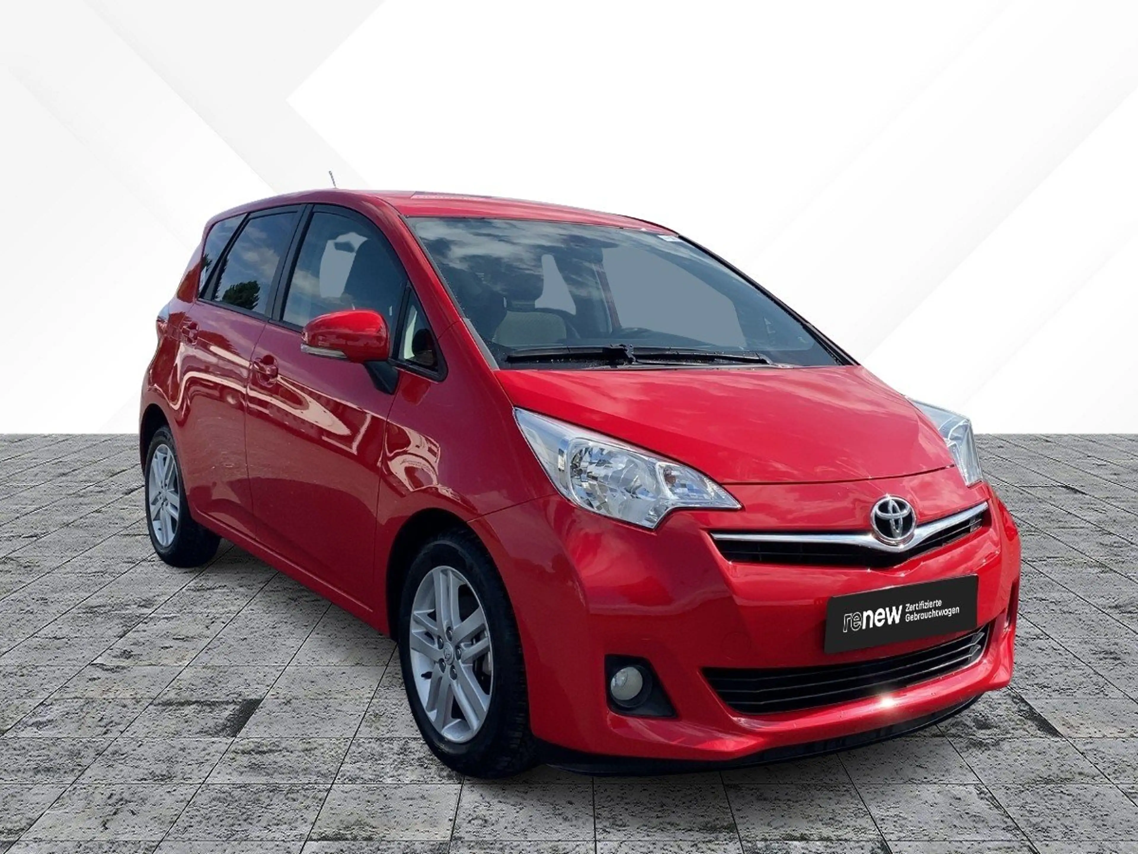 Toyota Verso-S 1.3 Club CAM*LED*AUT*Kam.*KeyLess*KlimaA — photo 6