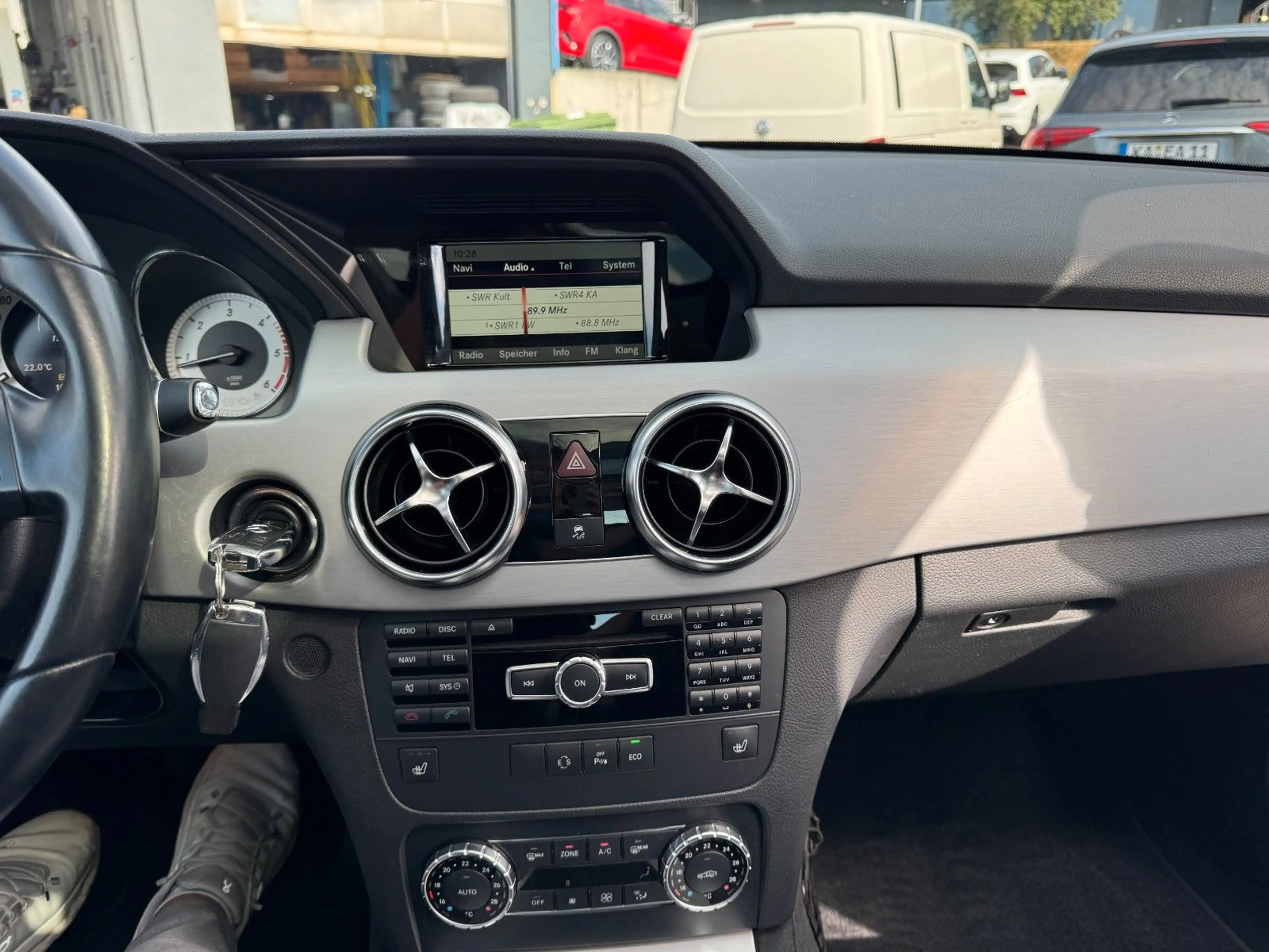 Mercedes-Benz GLK 220 CDI Automatik*Pano*Tempomat*AHK — photo 15