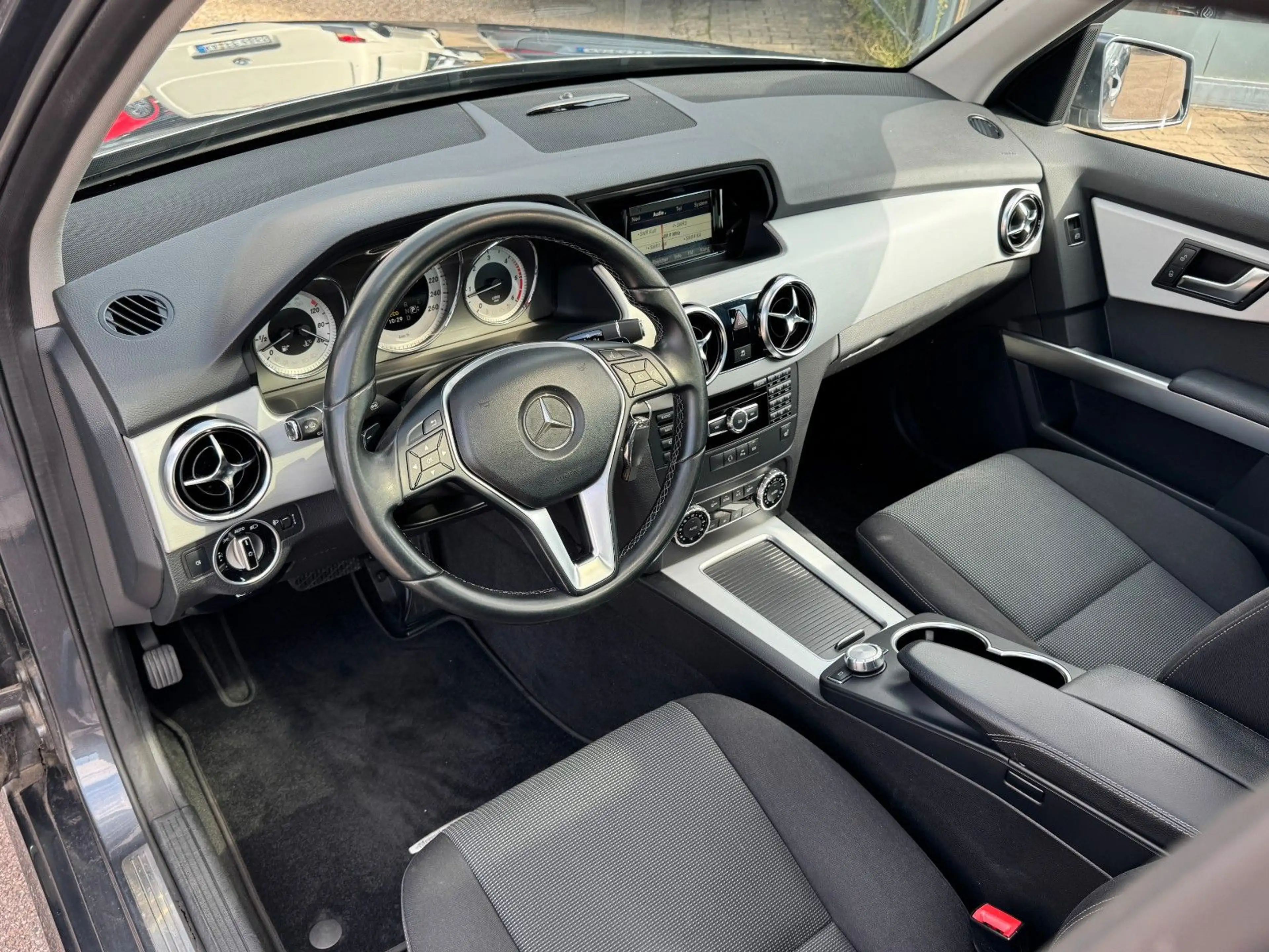 Mercedes-Benz GLK 220 CDI Automatik*Pano*Tempomat*AHK — photo 12