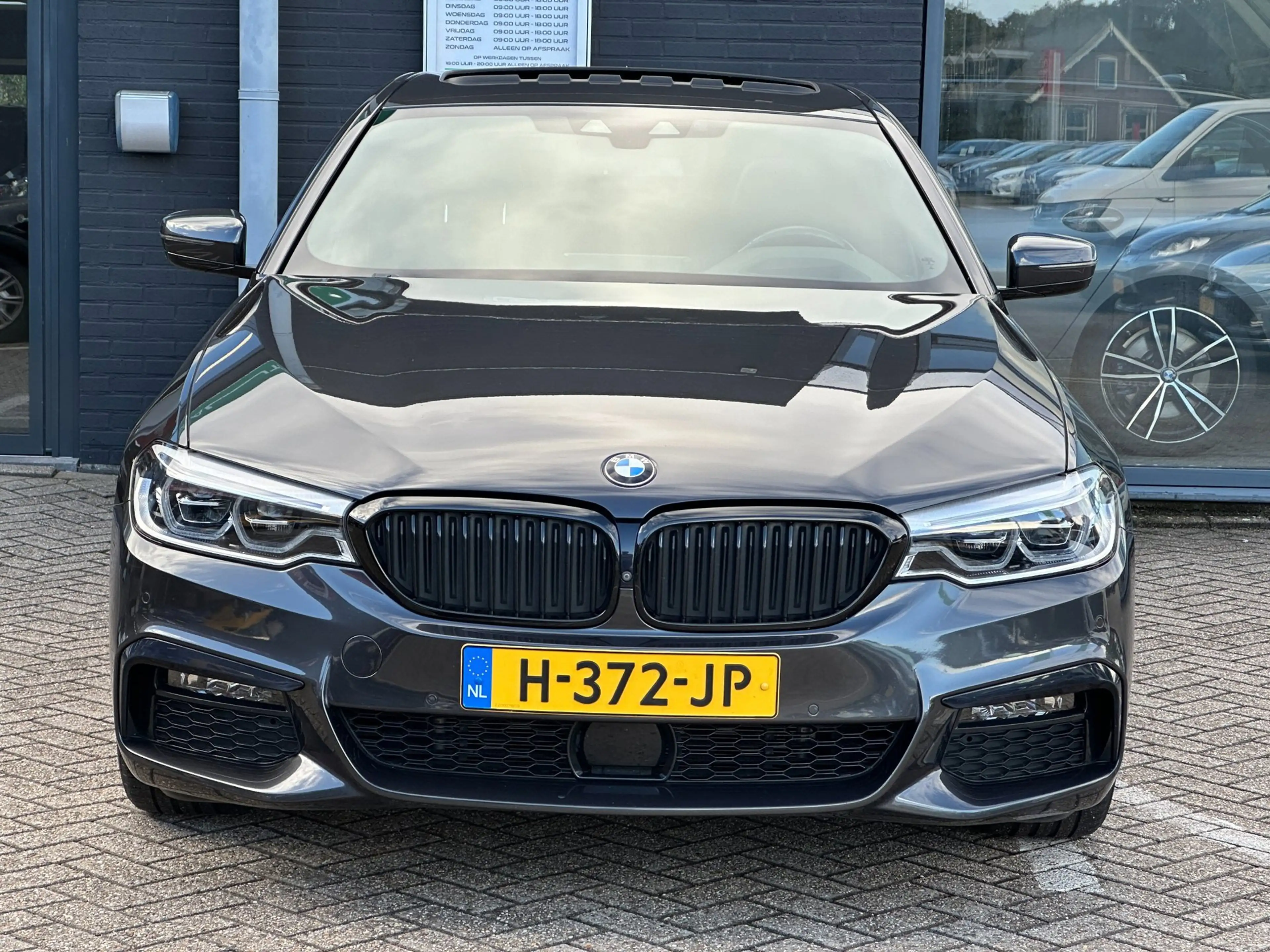 BMW 530 5-serie 530i High Executive/PANO-DAK/LEDER/CAMERA/ — photo 6