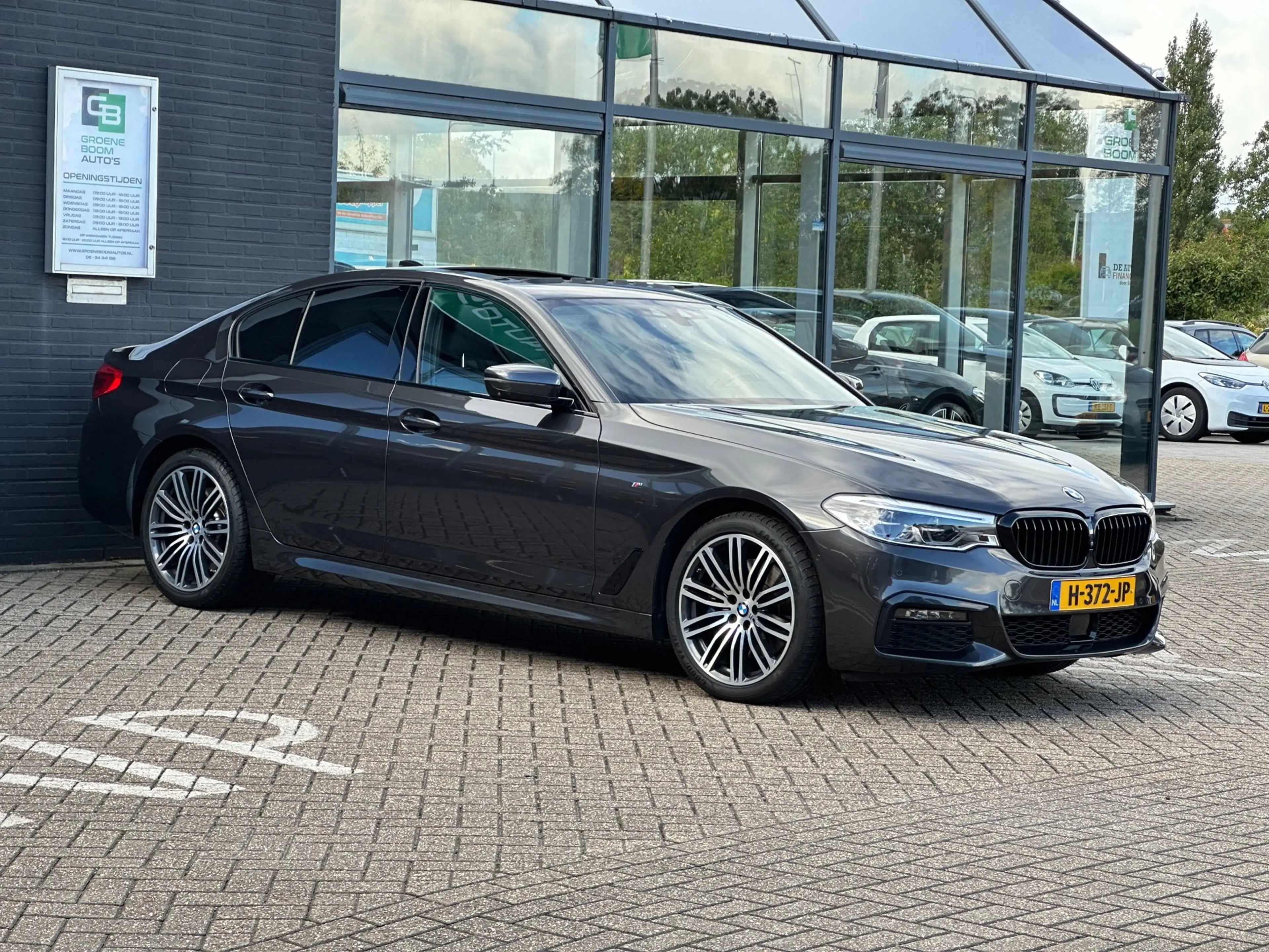 BMW 530 5-serie 530i High Executive/PANO-DAK/LEDER/CAMERA/ — photo 7