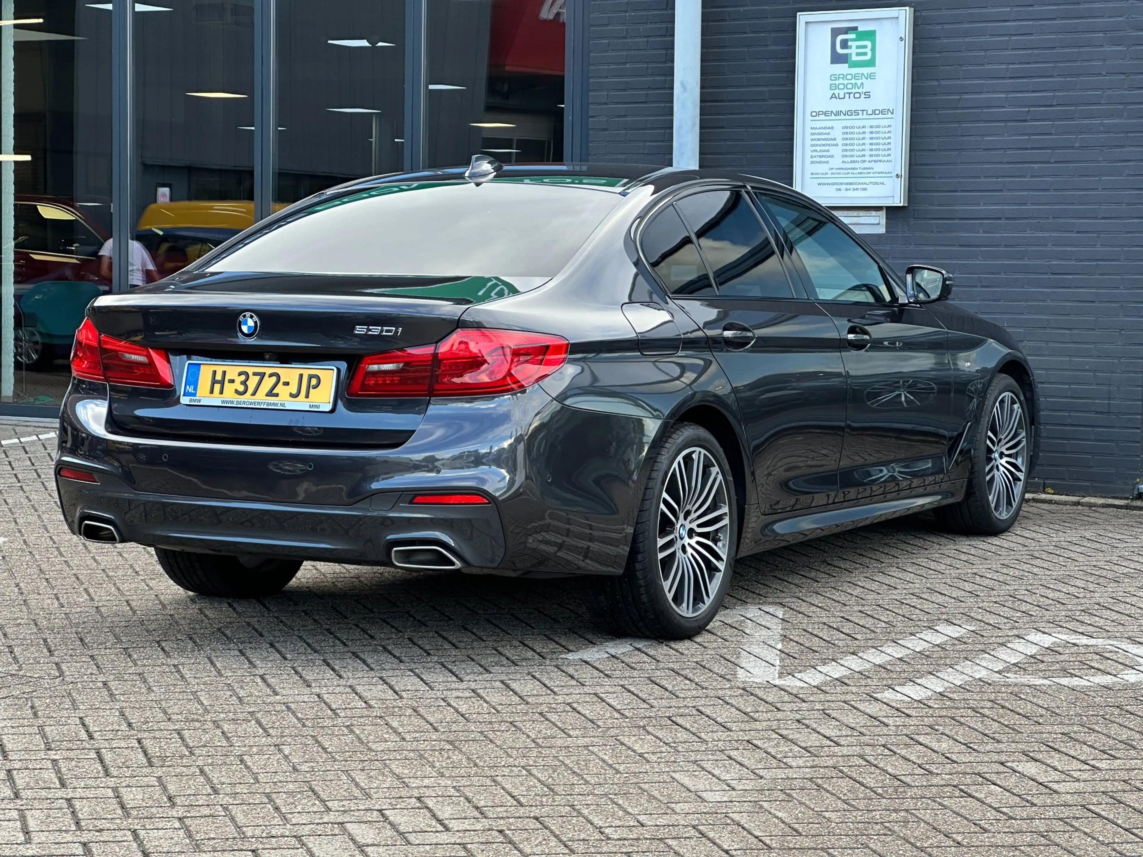BMW 530 5-serie 530i High Executive/PANO-DAK/LEDER/CAMERA/ — photo 9