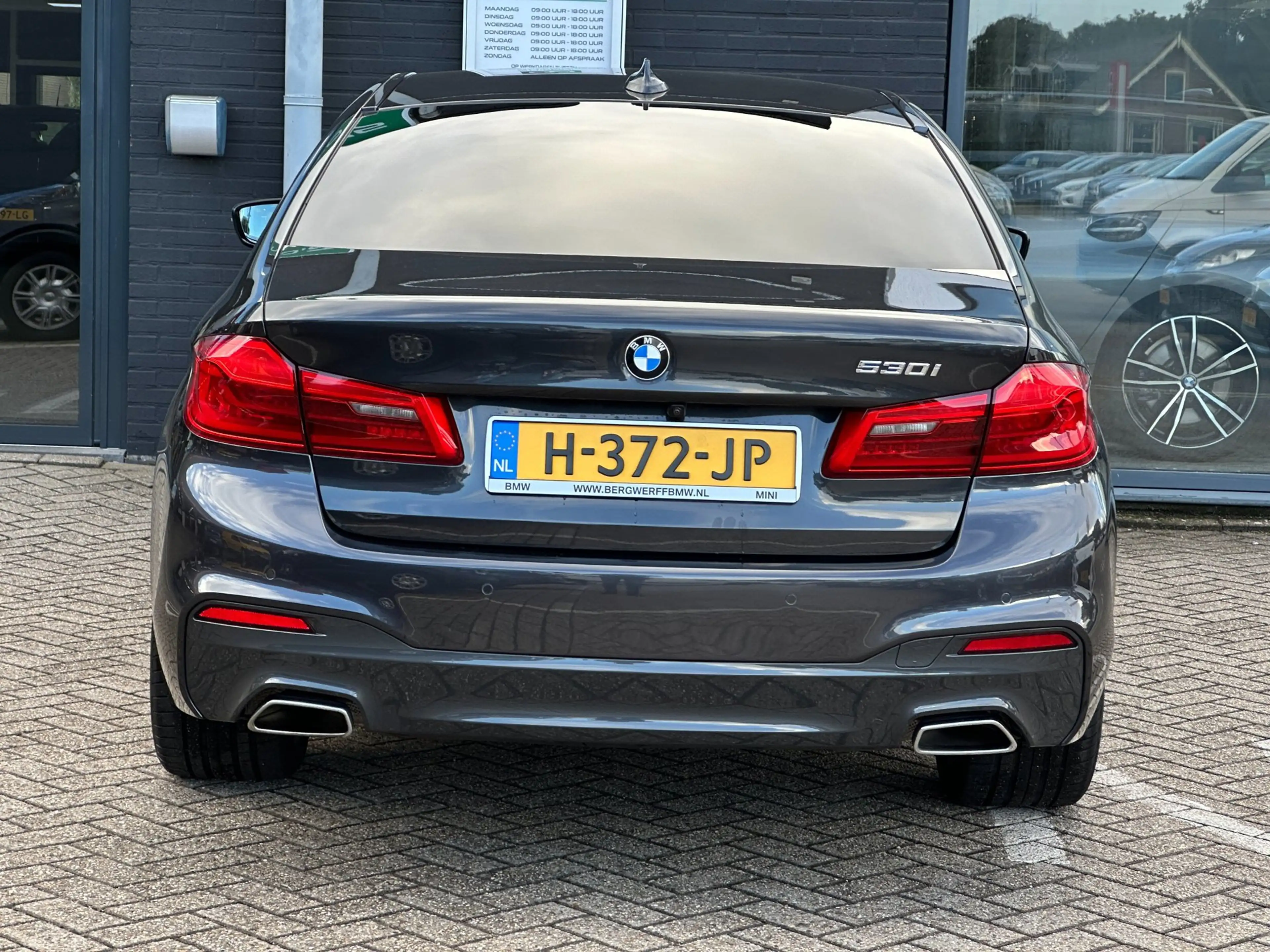 BMW 530 5-serie 530i High Executive/PANO-DAK/LEDER/CAMERA/ — photo 10