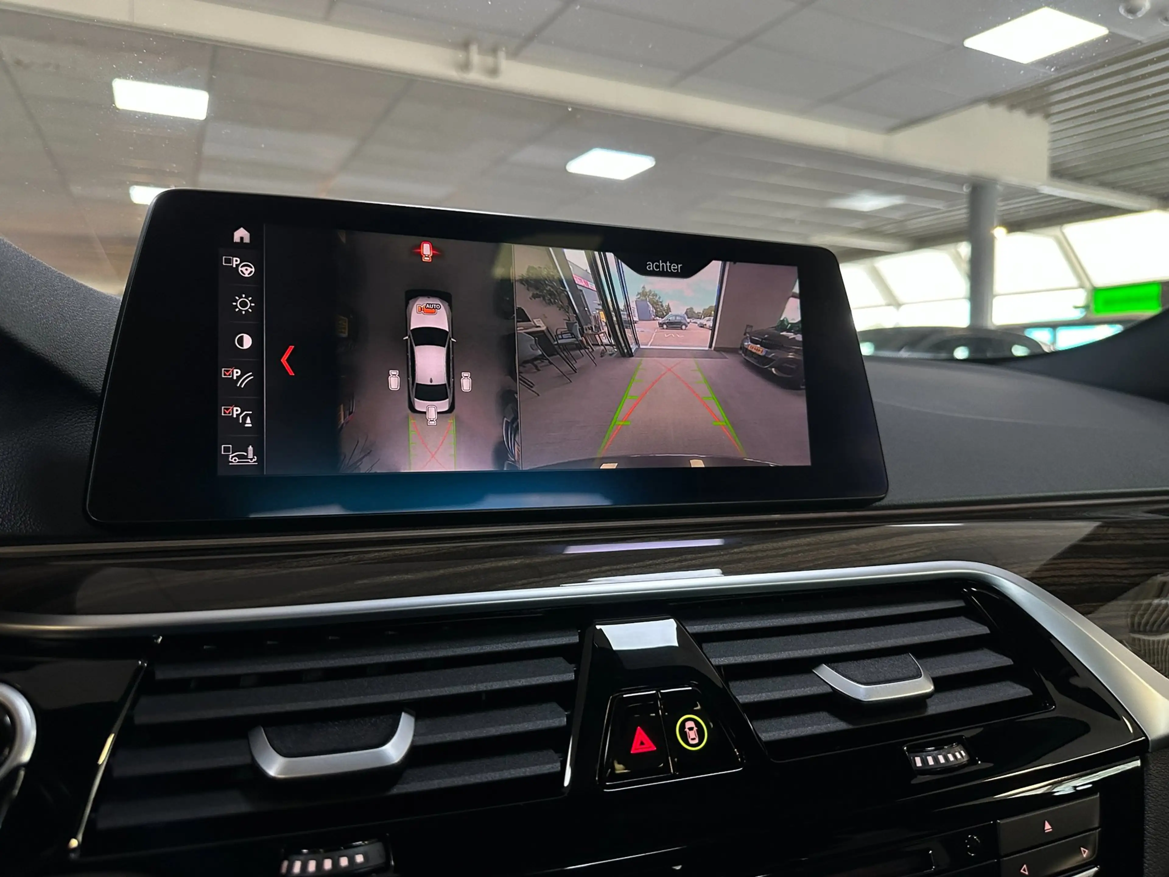 BMW 530 5-serie 530i High Executive/PANO-DAK/LEDER/CAMERA/ — photo 35