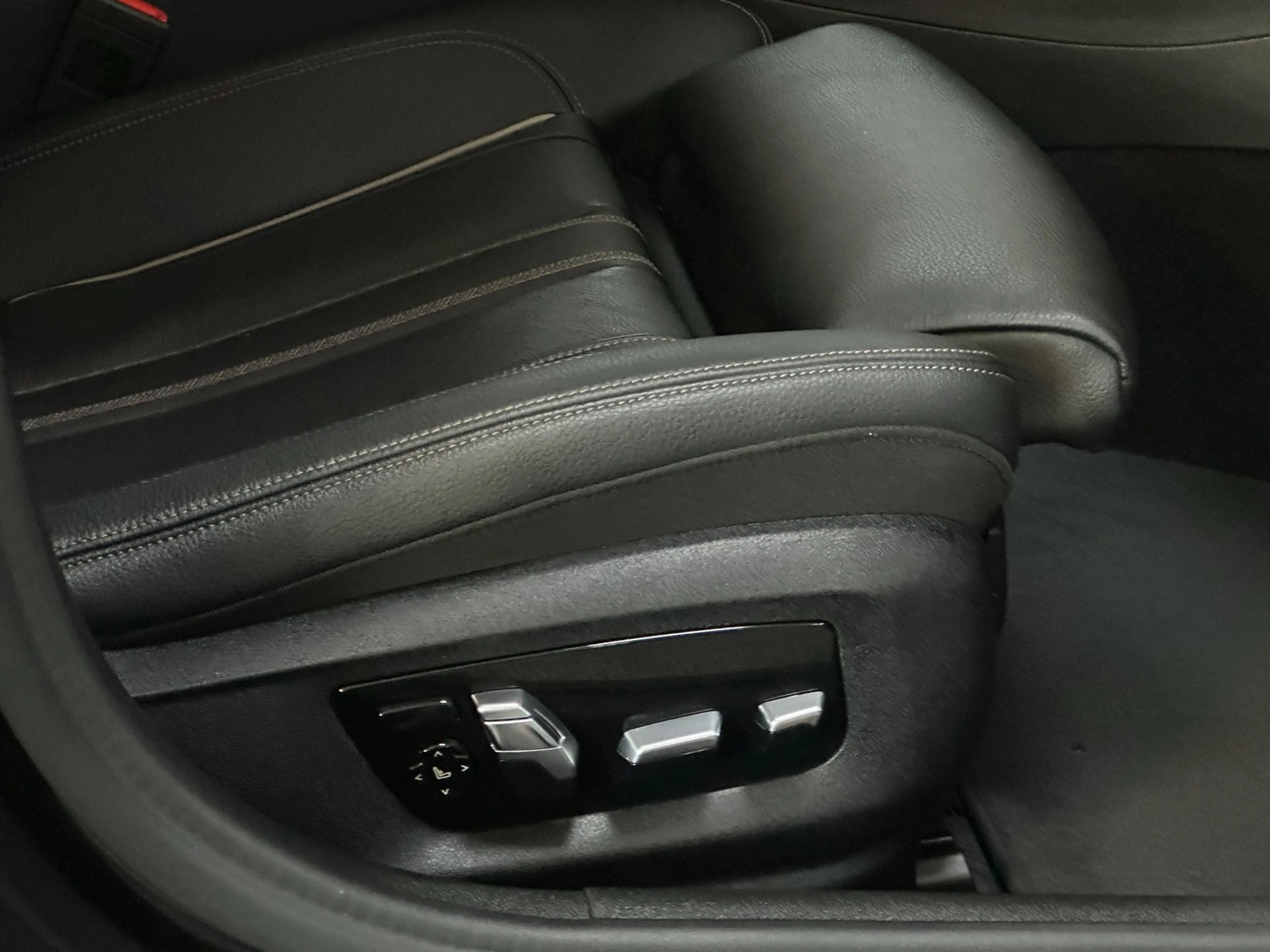 BMW 530 5-serie 530i High Executive/PANO-DAK/LEDER/CAMERA/ — photo 14