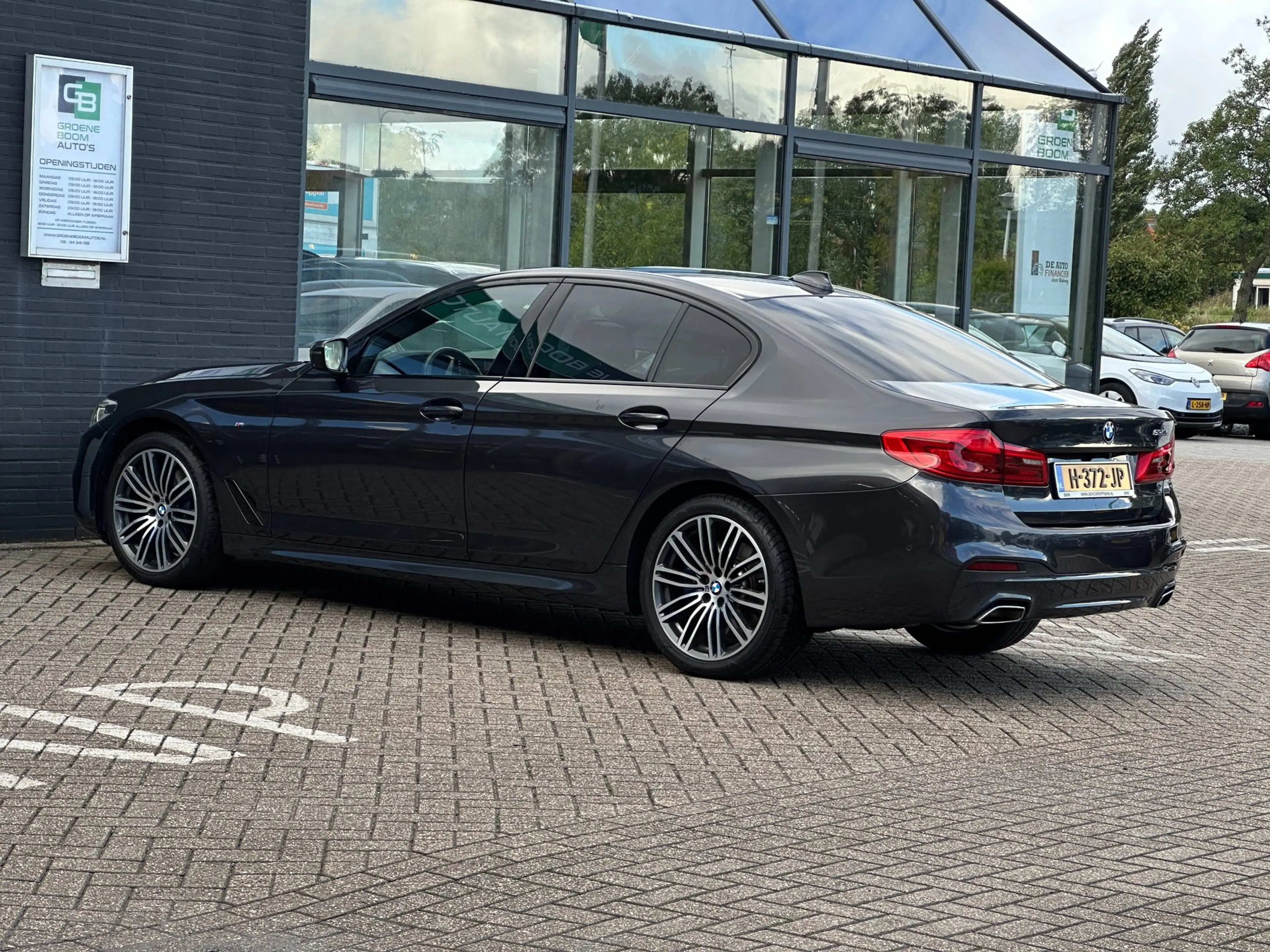 BMW 530 5-serie 530i High Executive/PANO-DAK/LEDER/CAMERA/ — photo 3