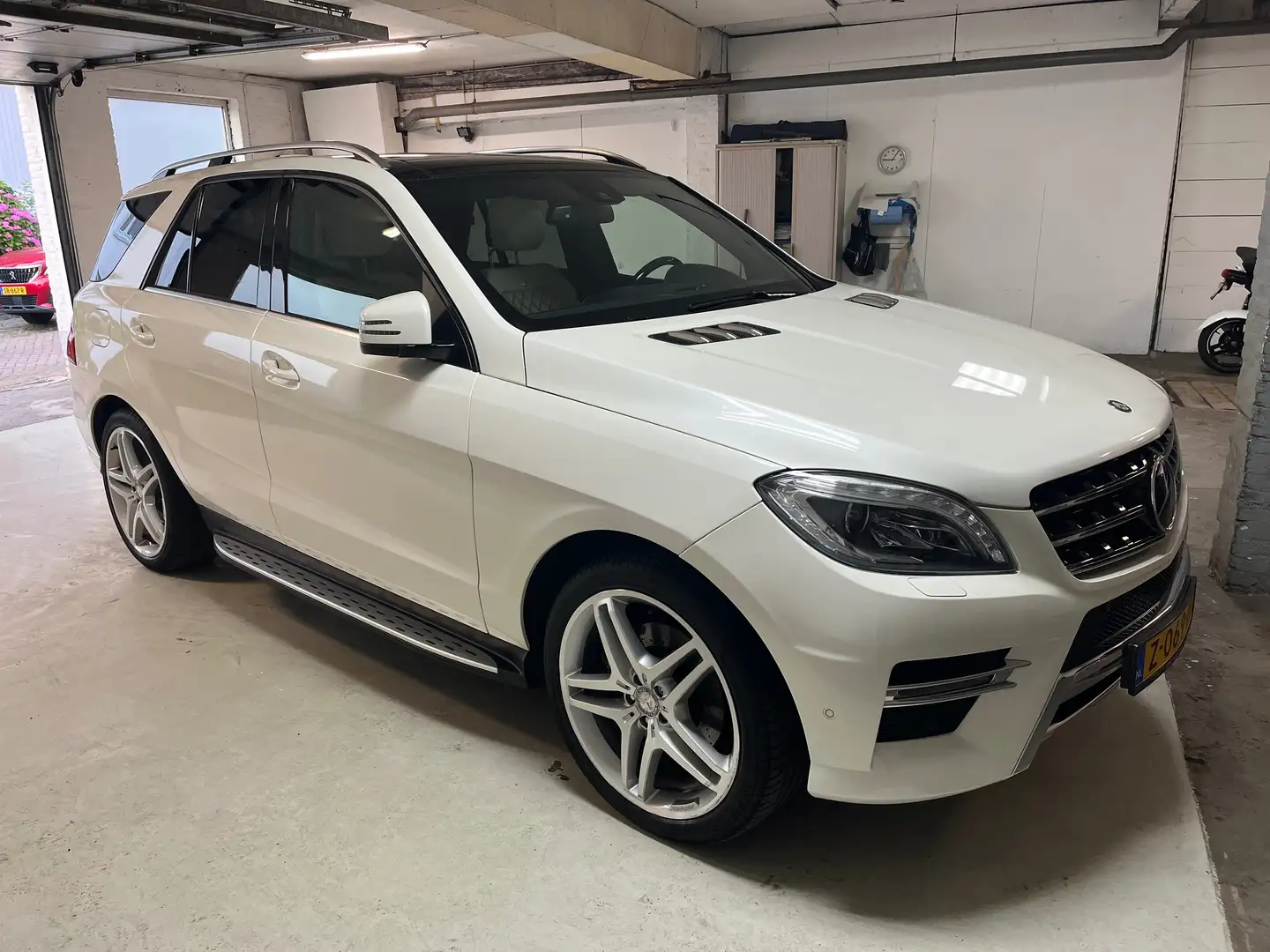 Mercedes-Benz ML 350 ML 350 Wit - 1