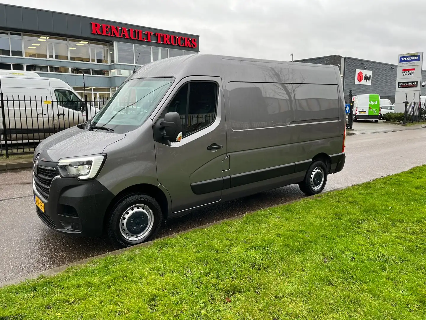 Renault Master 150.35 L2 H2 2.3 Dci Automaat, Nav, Airco Grijs - 1