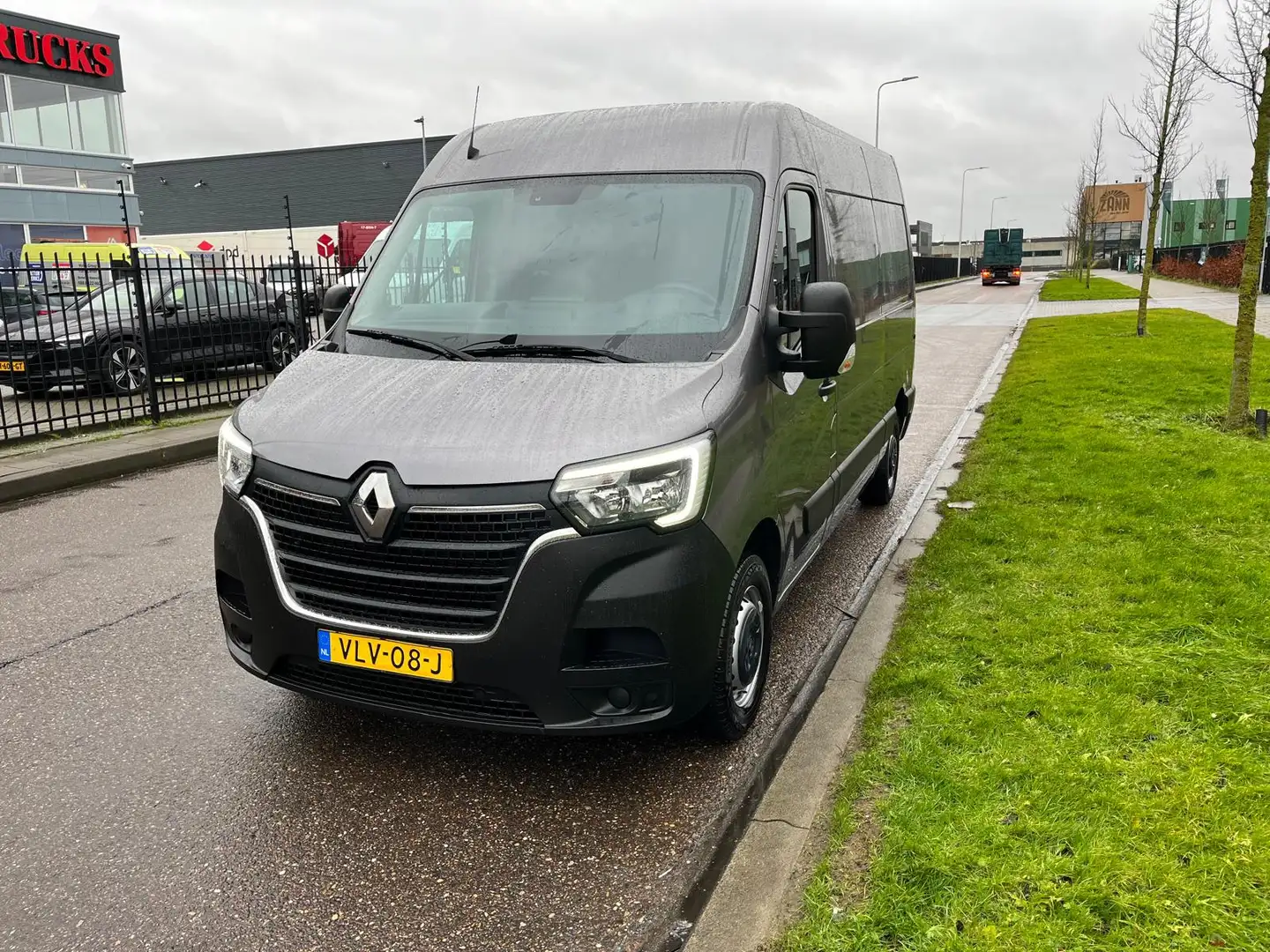 Renault Master 150.35 L2 H2 2.3 Dci Automaat, Nav, Airco Grijs - 2