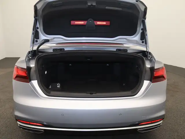 Audi A5 view 7