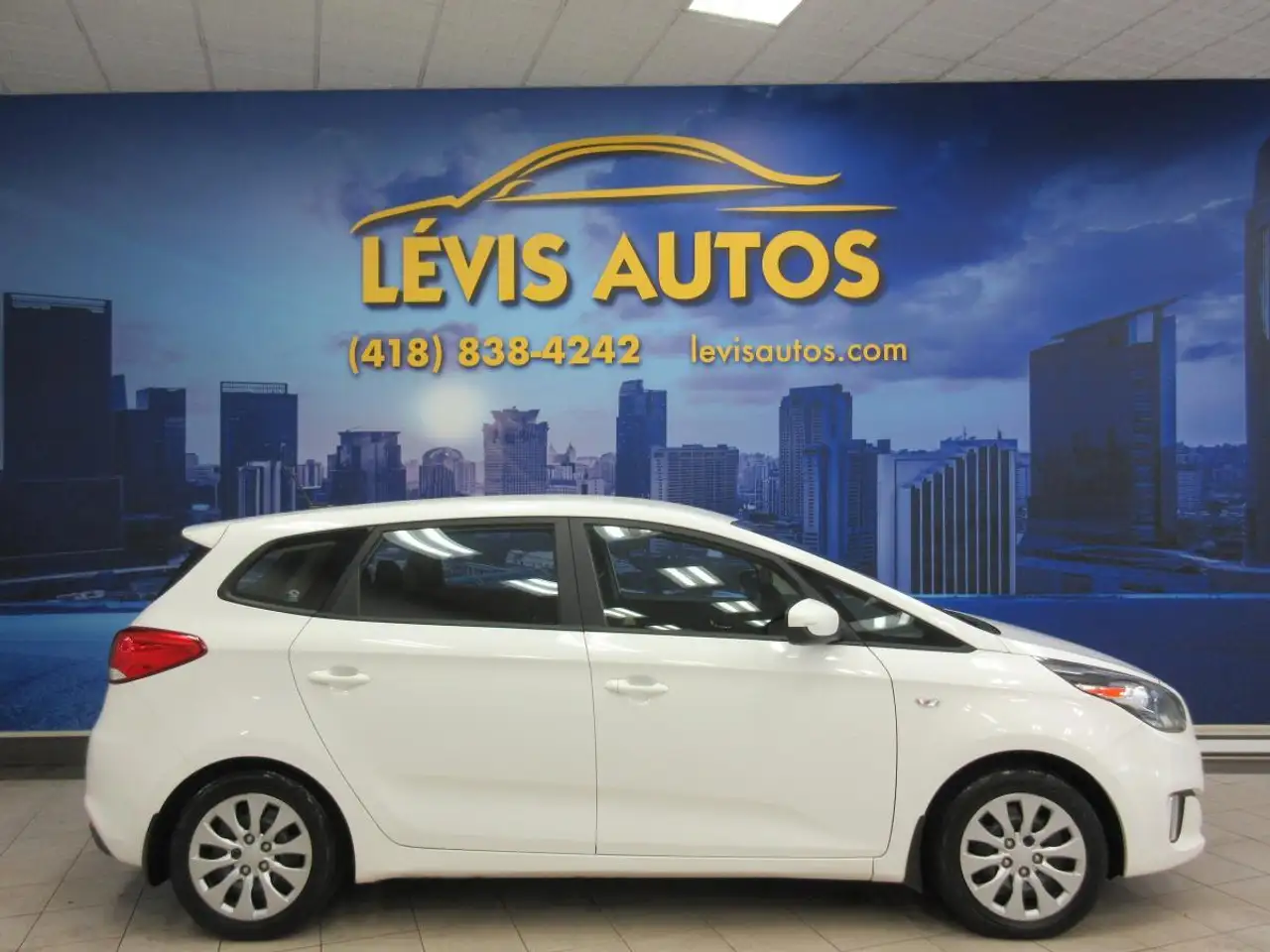 2014 Kia Rondo