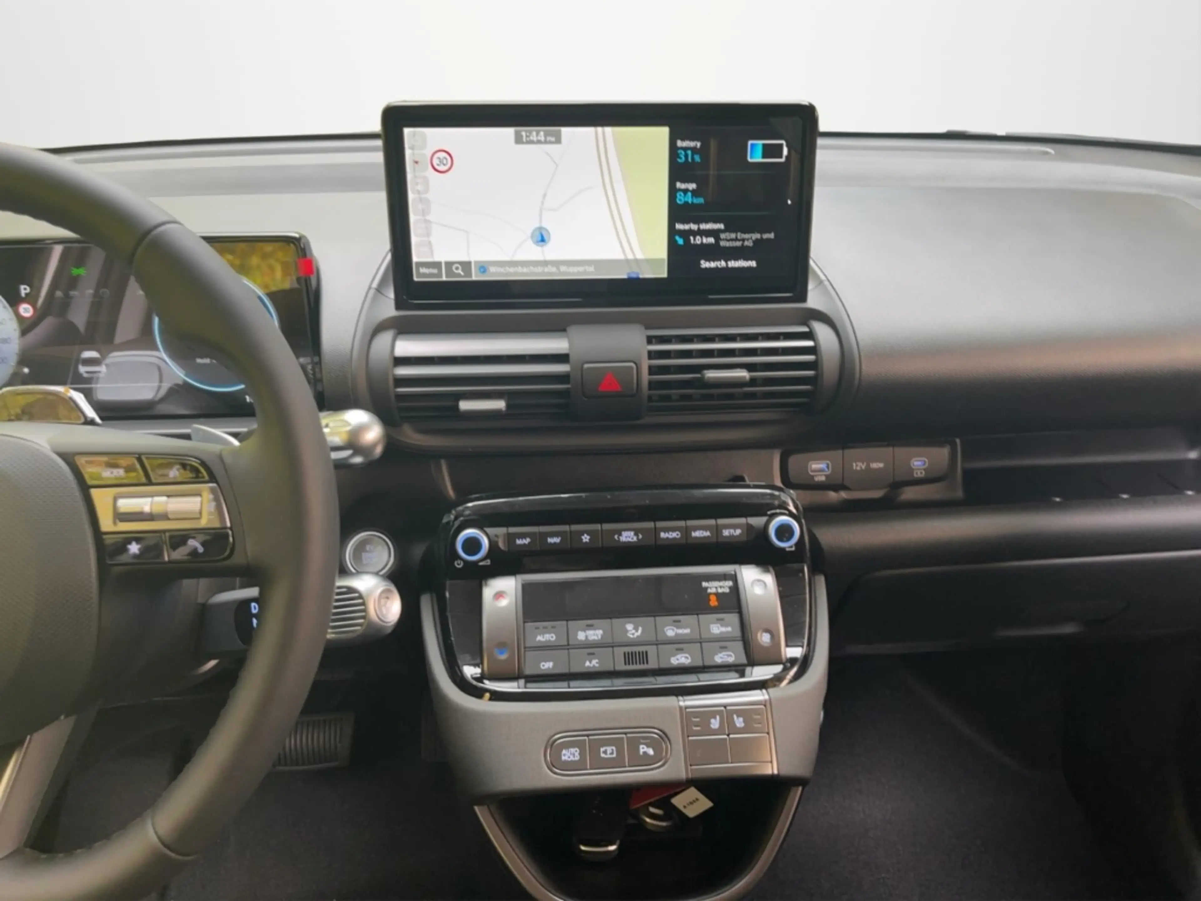 Hyundai Inster Trend 42 kWh (97 PS) sofort Verfügbar Elektro-Komf — photo 13