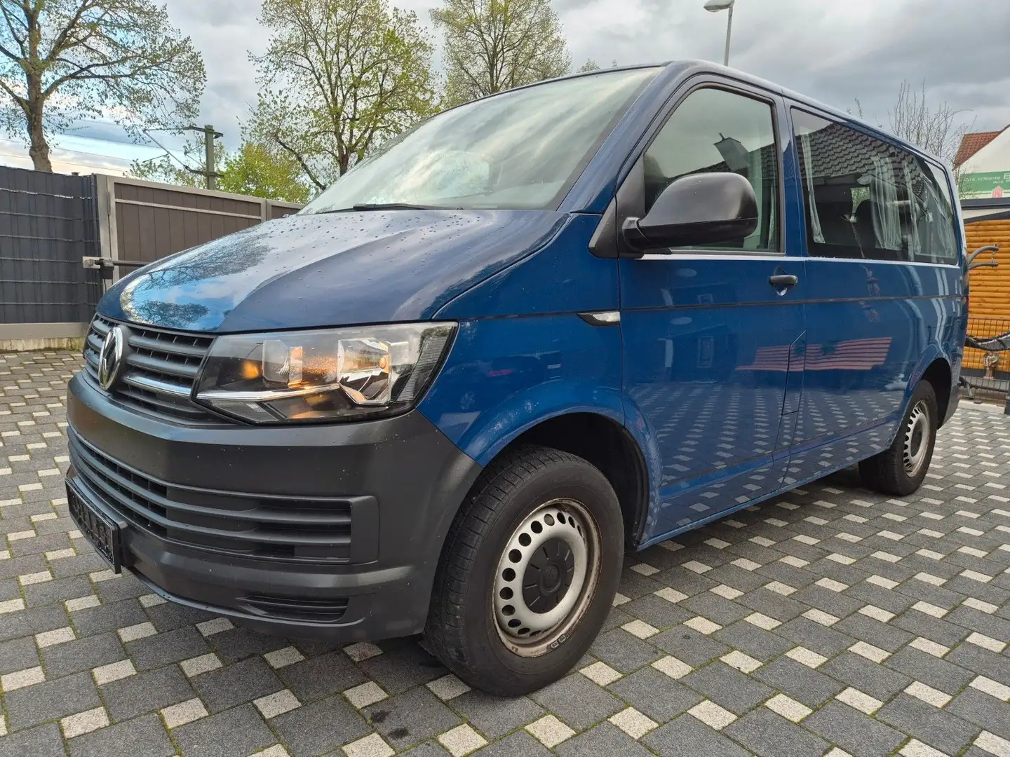 Volkswagen T6 Caravelle EcoProfi 8- Sitze Zahnr./KD Neu Modrá - 1