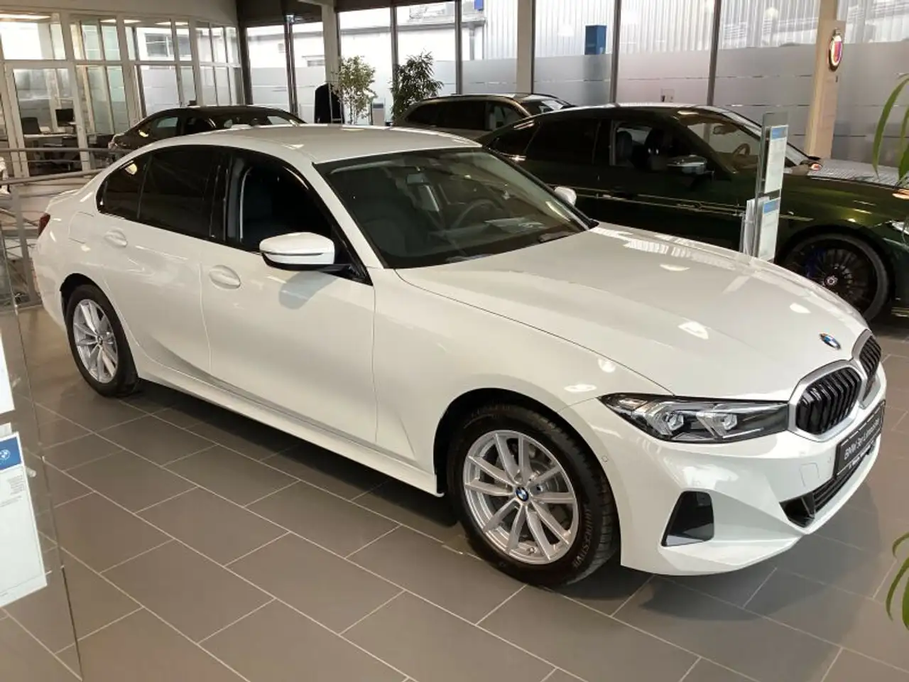 BMW 320