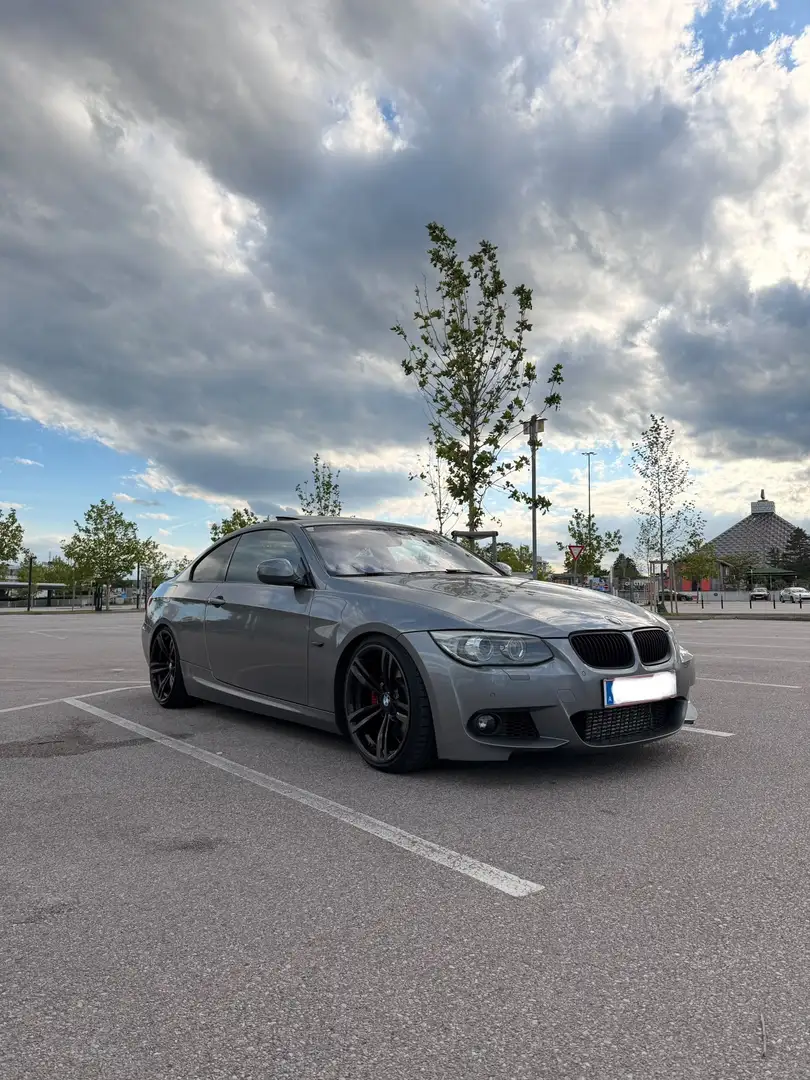 BMW 330 Stage 3 - 1