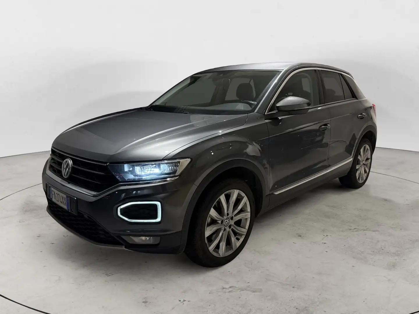 Volkswagen T-Roc 2.0 TDI Advanced BMT 4MOTION Grau - 1