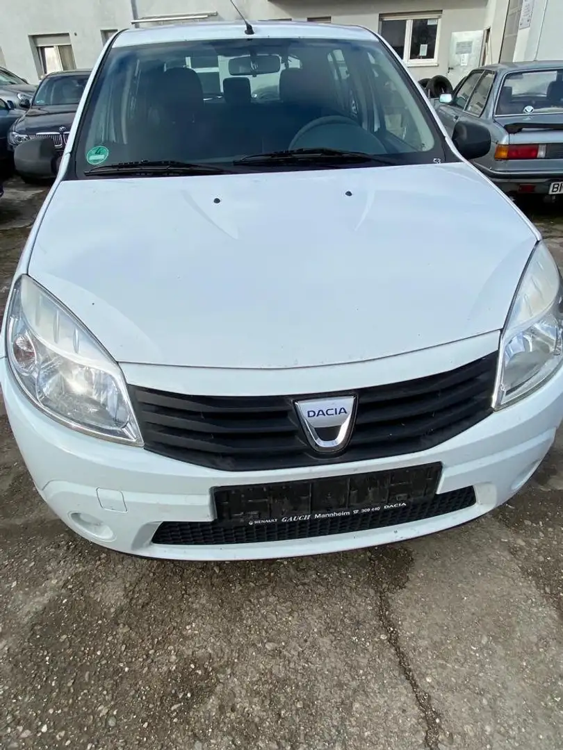Dacia Sandero Ambiance Wit - 1