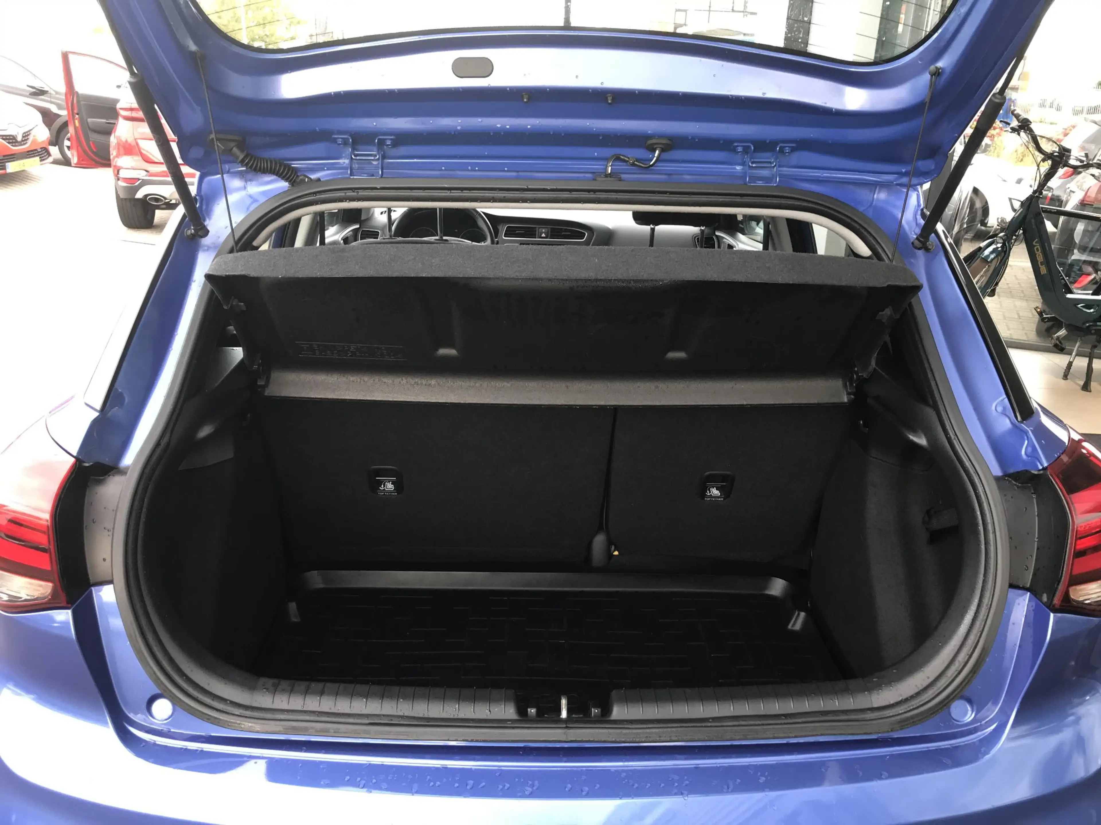 Hyundai i20 1.0 Comfort Navi Camera Cruise 100PK — photo 8