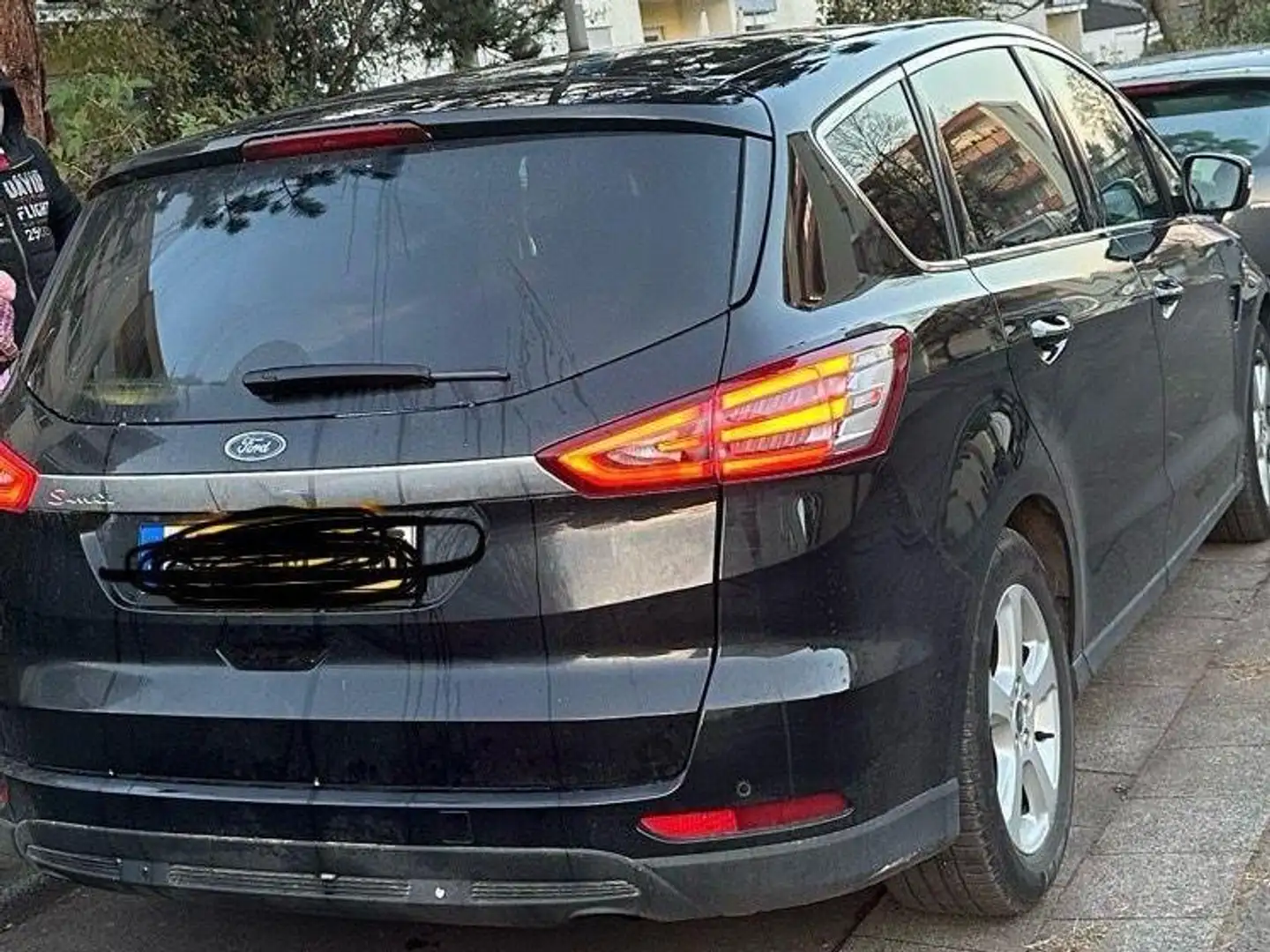 Ford S-Max Titanium Noir - 2