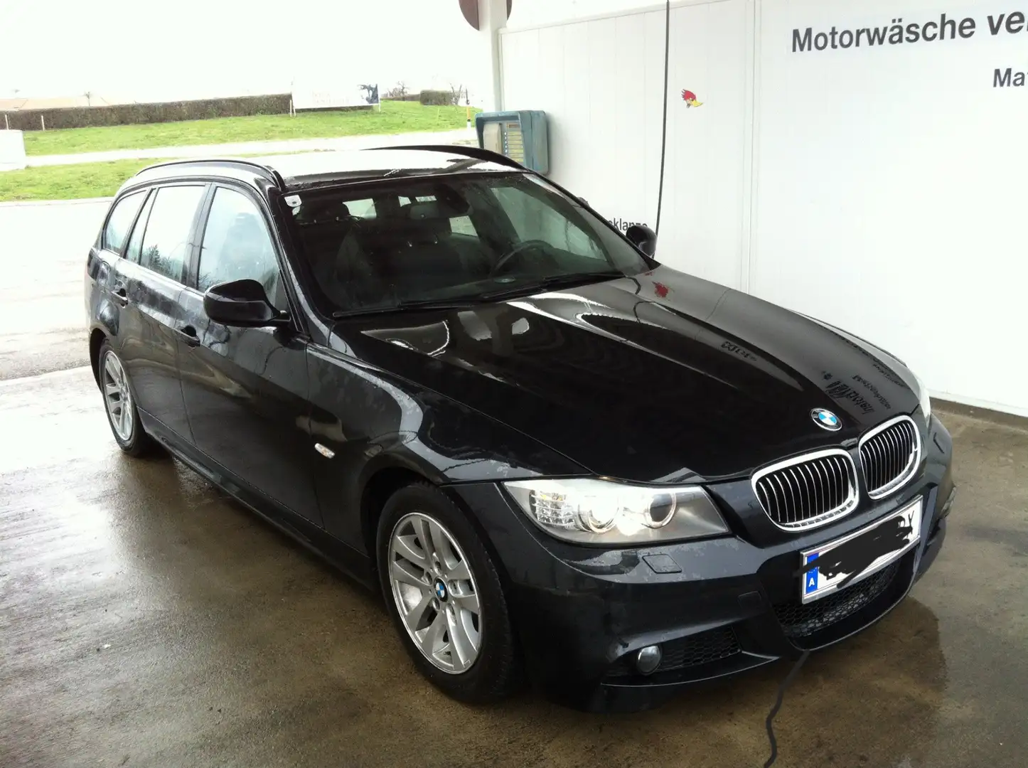 BMW 318 318d Touring - 1