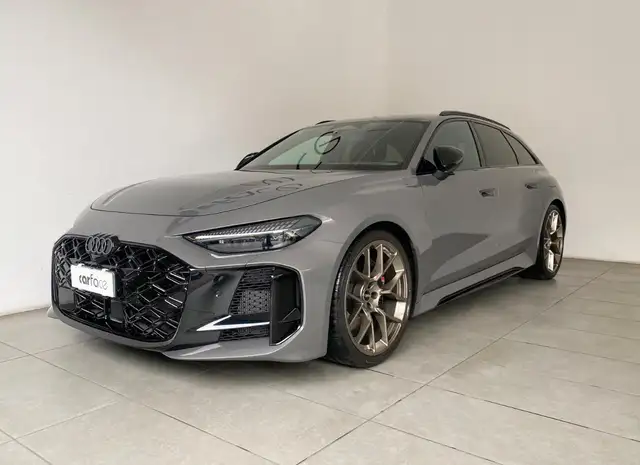 Audi RS5 station wagon