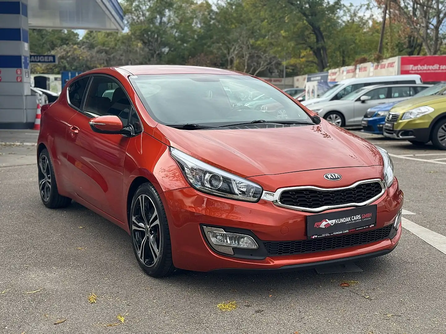 Kia ProCeed / pro_cee'd pro cee'd 1,6 CRDi ISG Fifa Brazuca **PICKERL 0... Orange - 1